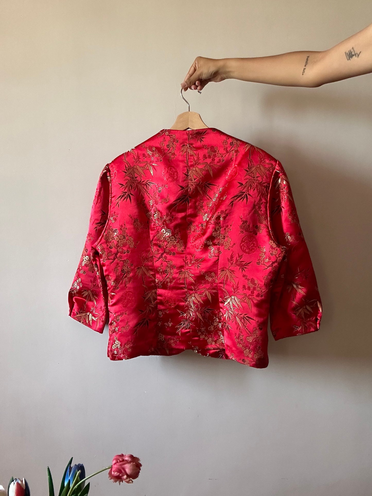 Vintage Asian Brocade Red Shaket