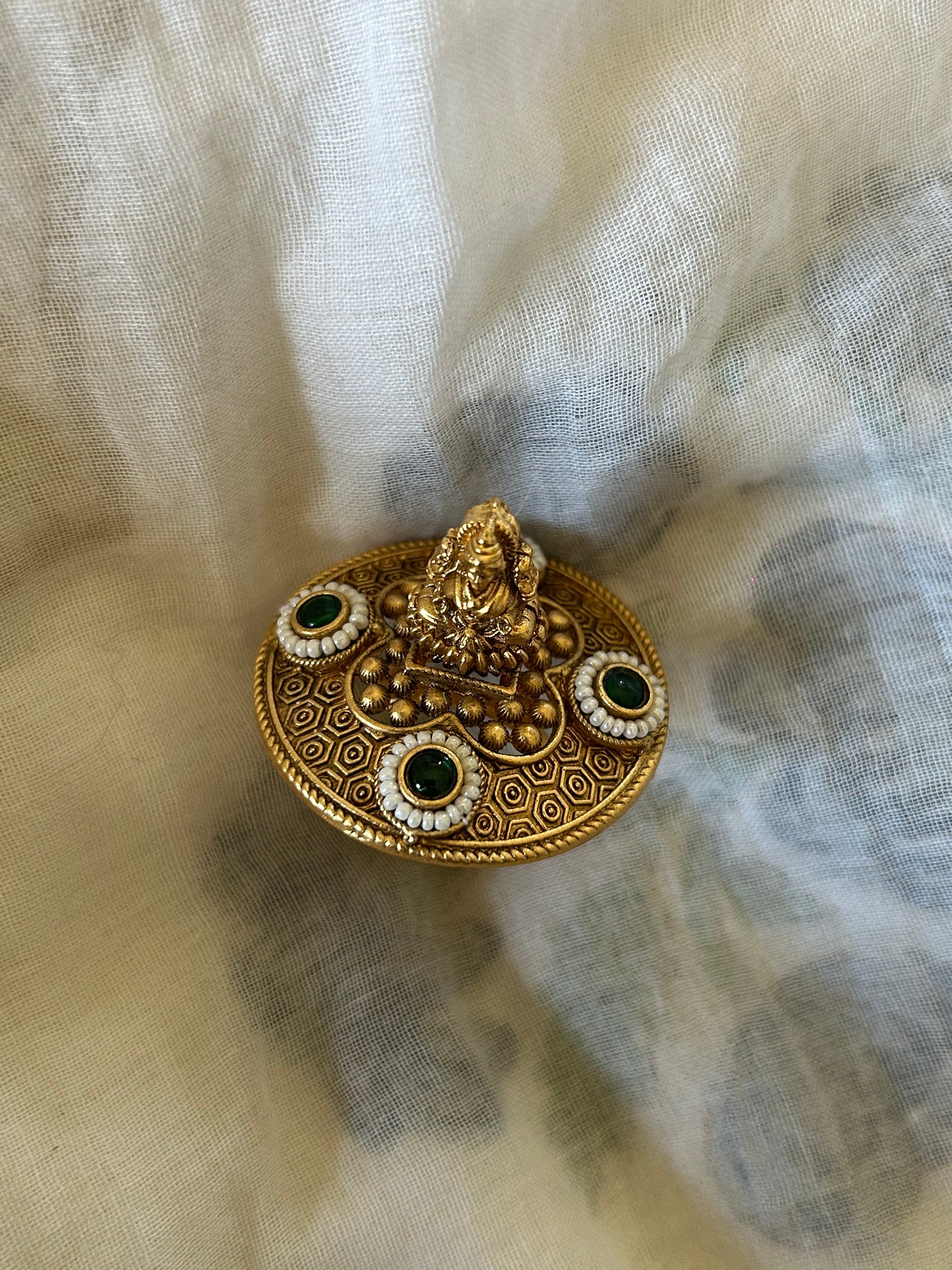 Idol Ring ( Lakshami Ji )