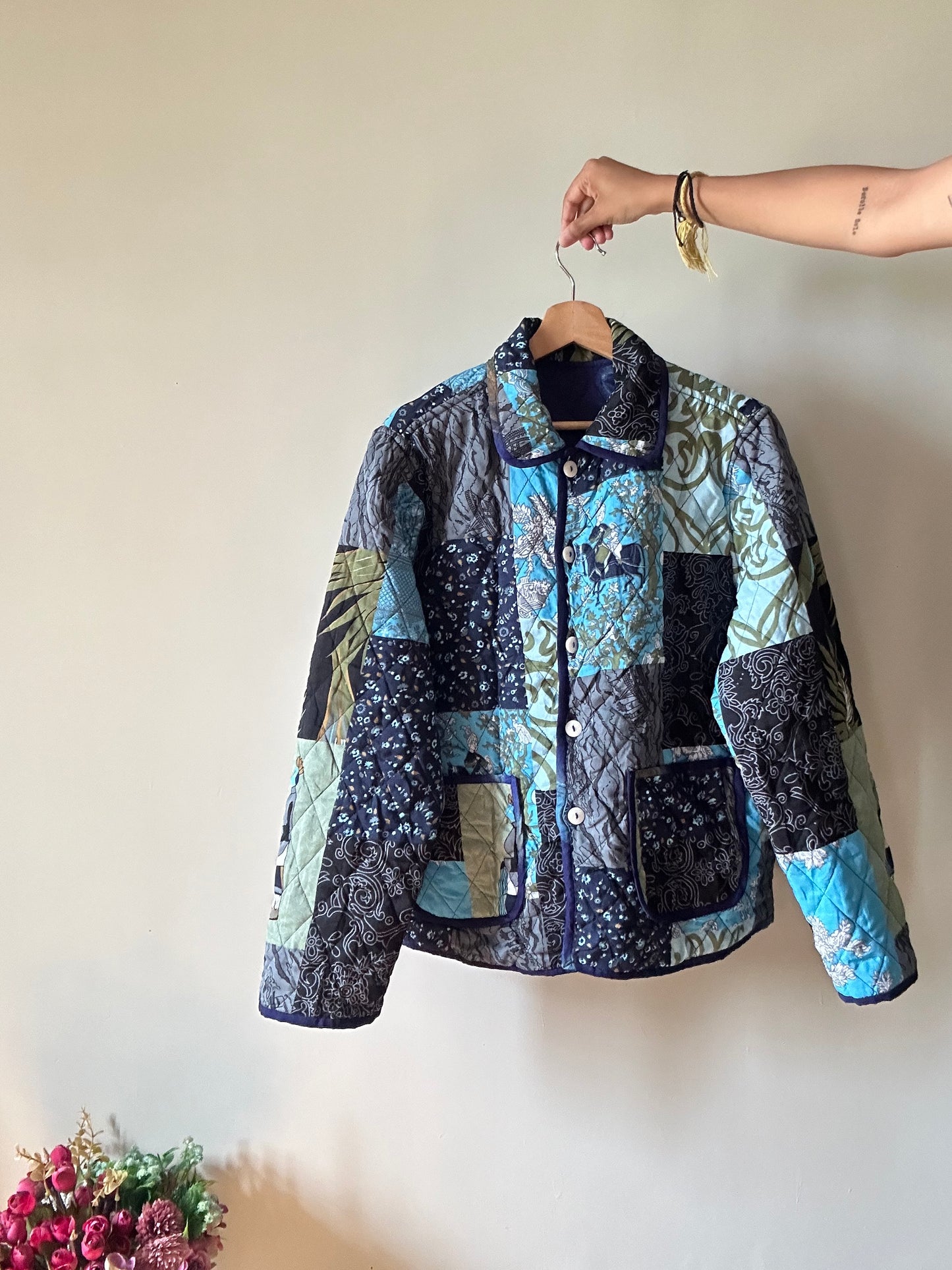 Reversible Quilted Embroiled Vintage Shaket
