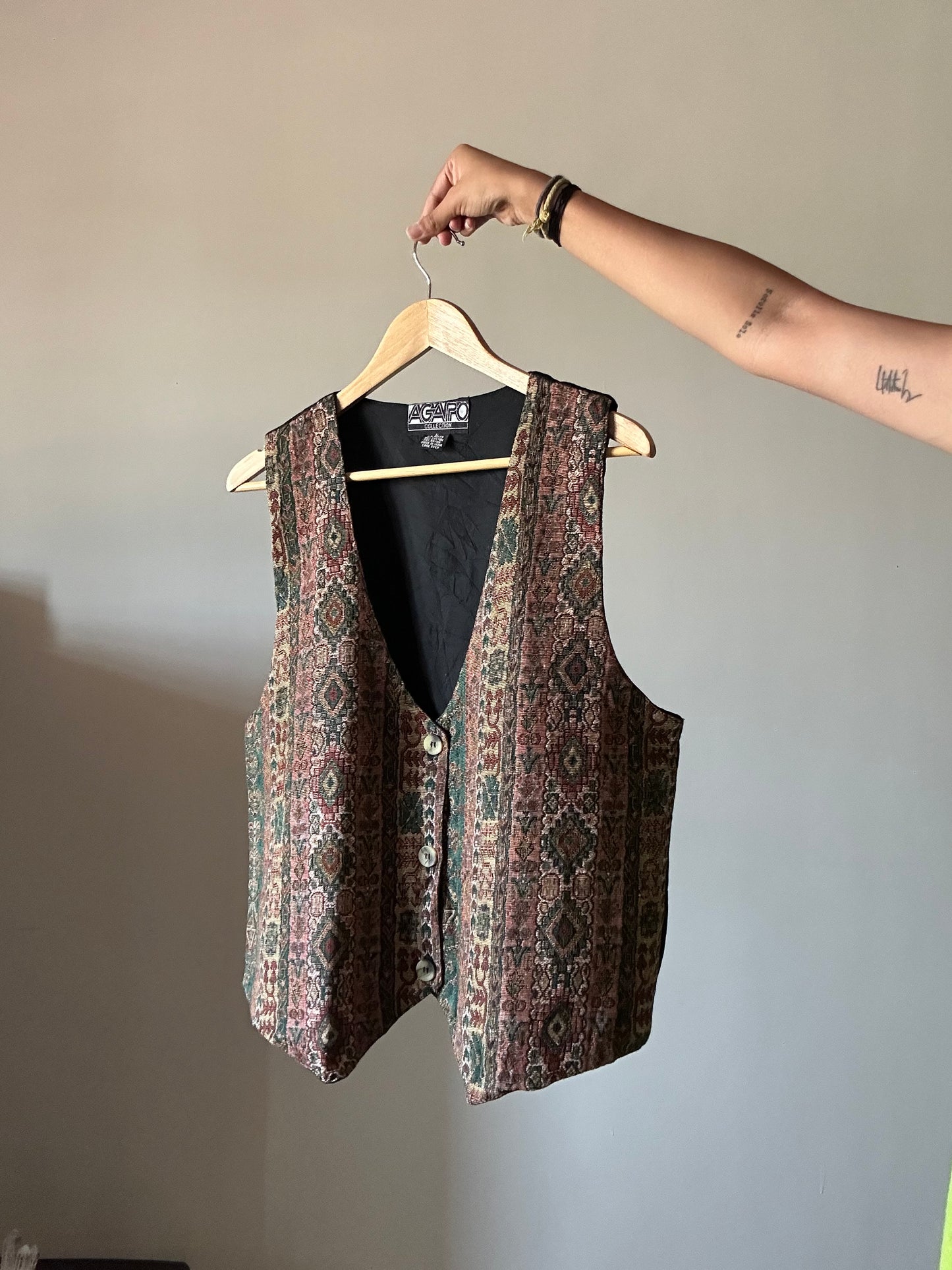 Agapo Vintage Vest