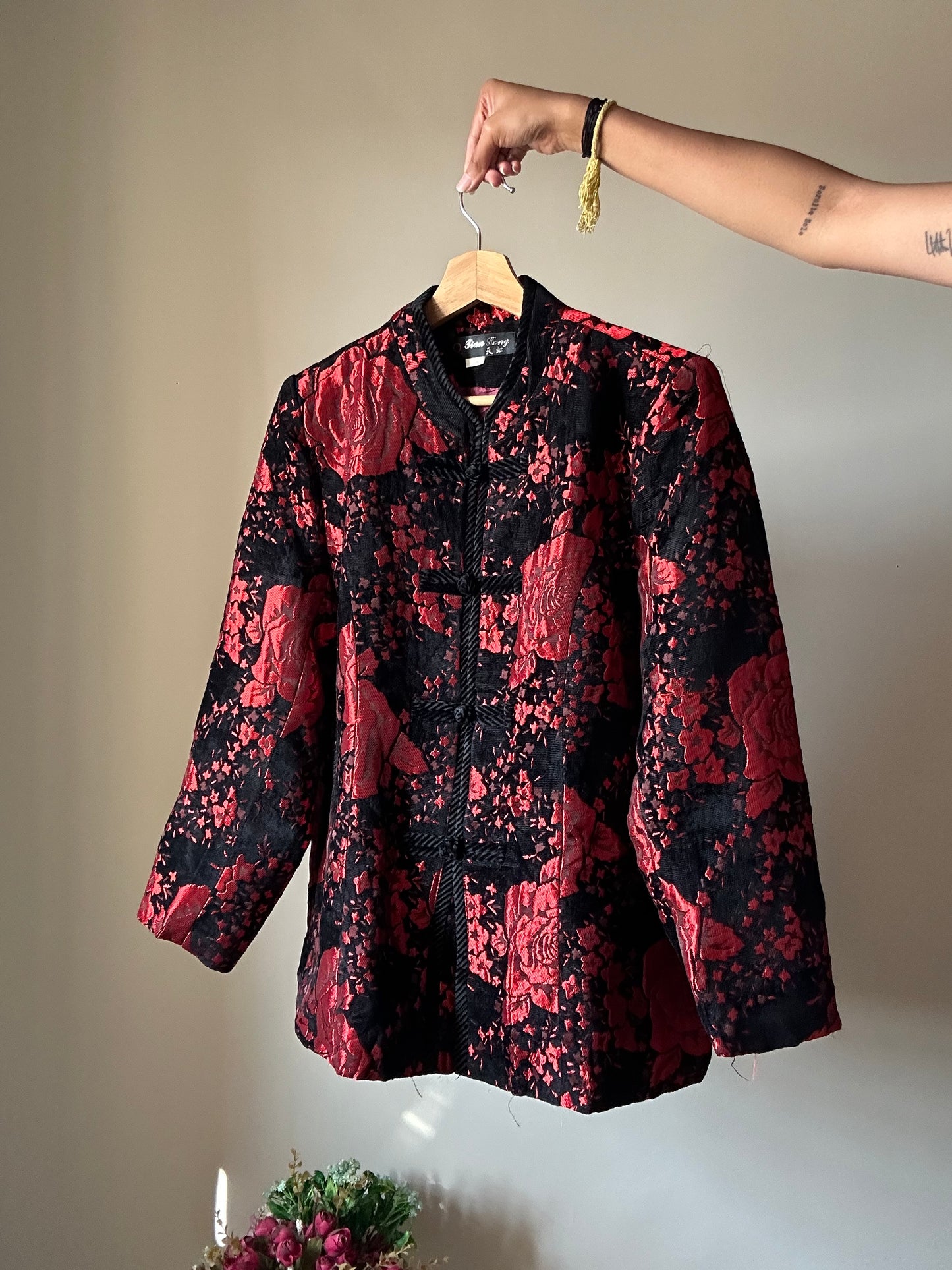 Vintage Hong Rose Pattern Shaket