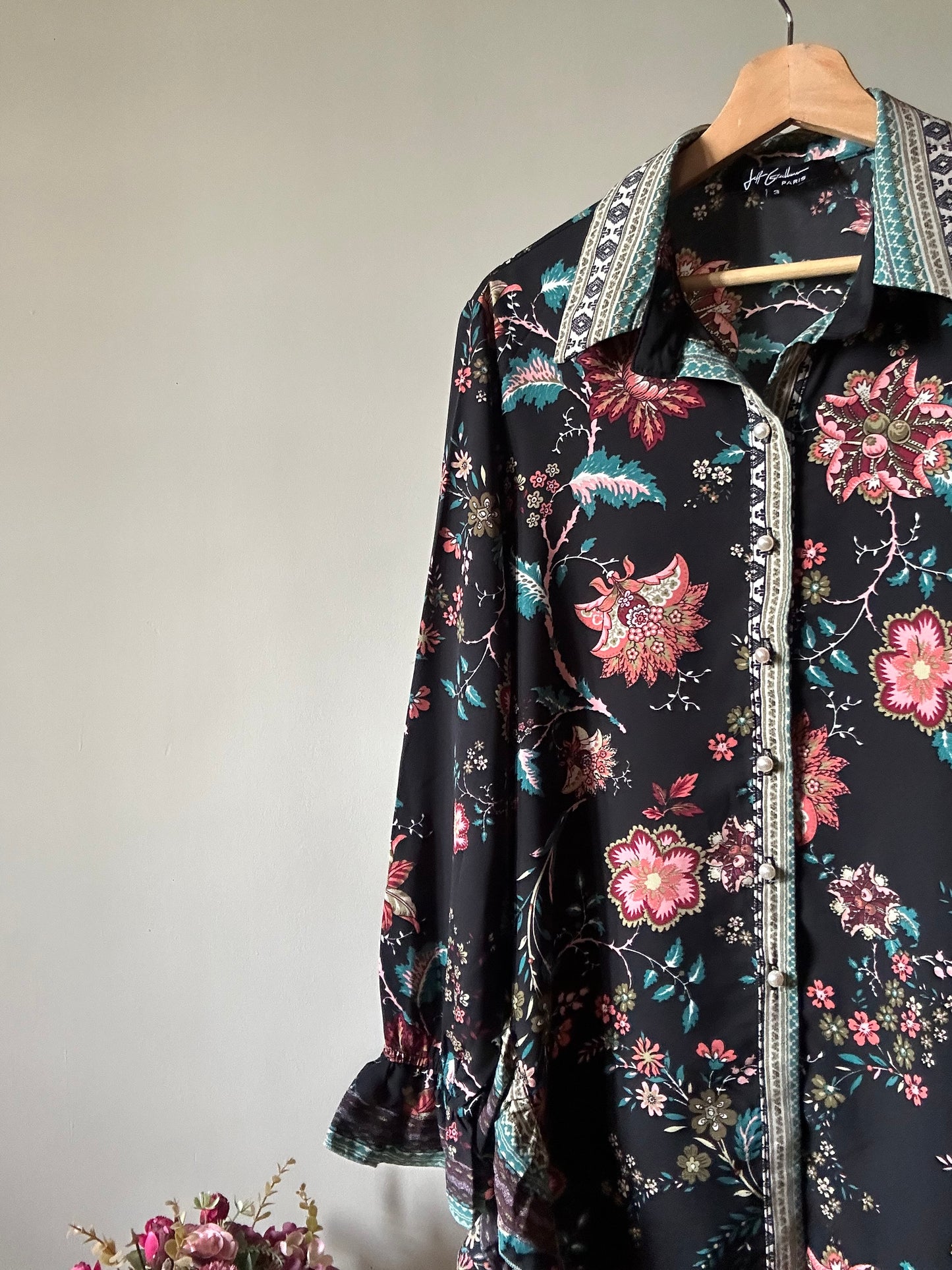 Vintage Jeff Gallano Shirt With Ruffles