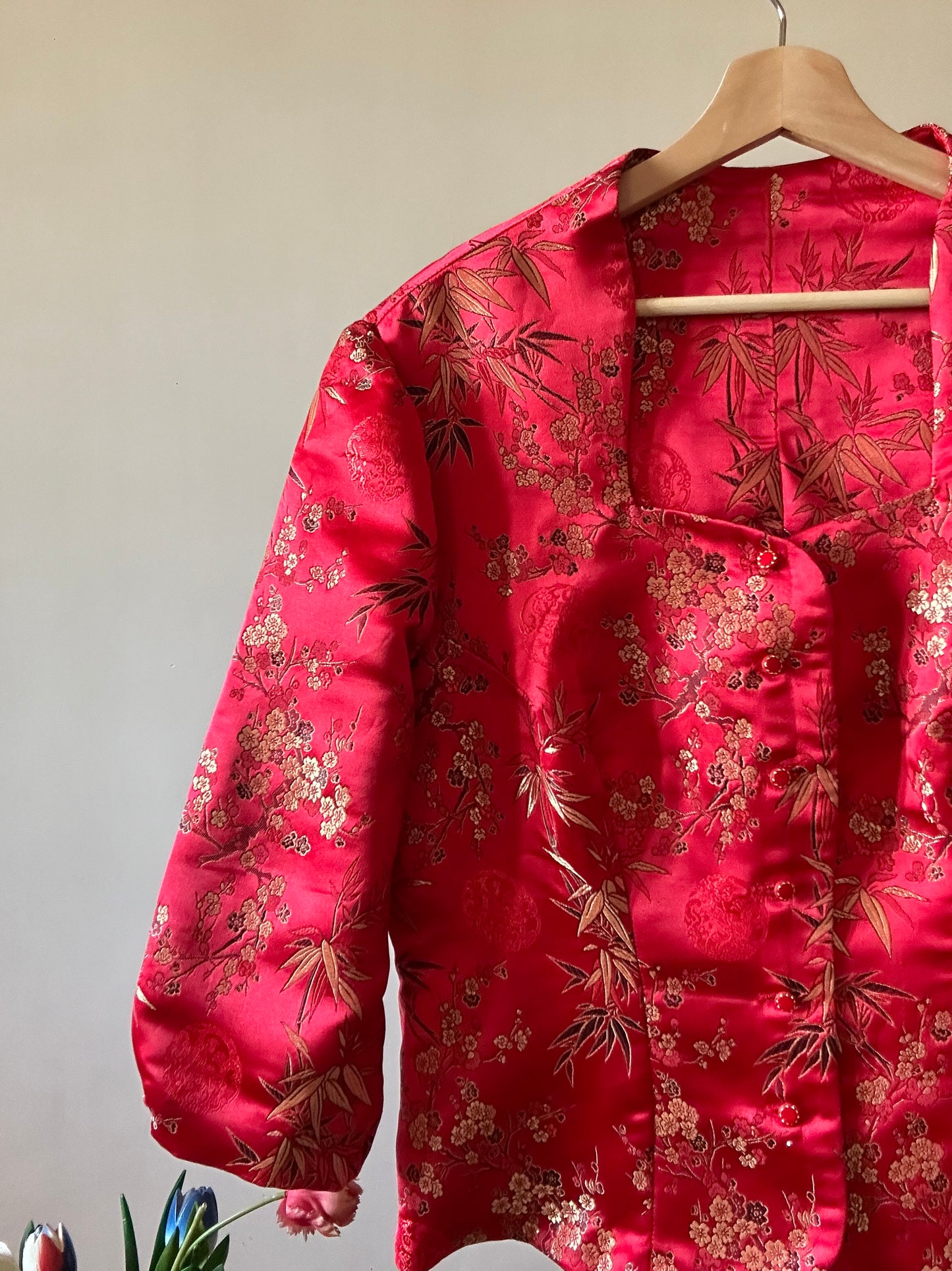 Vintage Asian Brocade Red Shaket