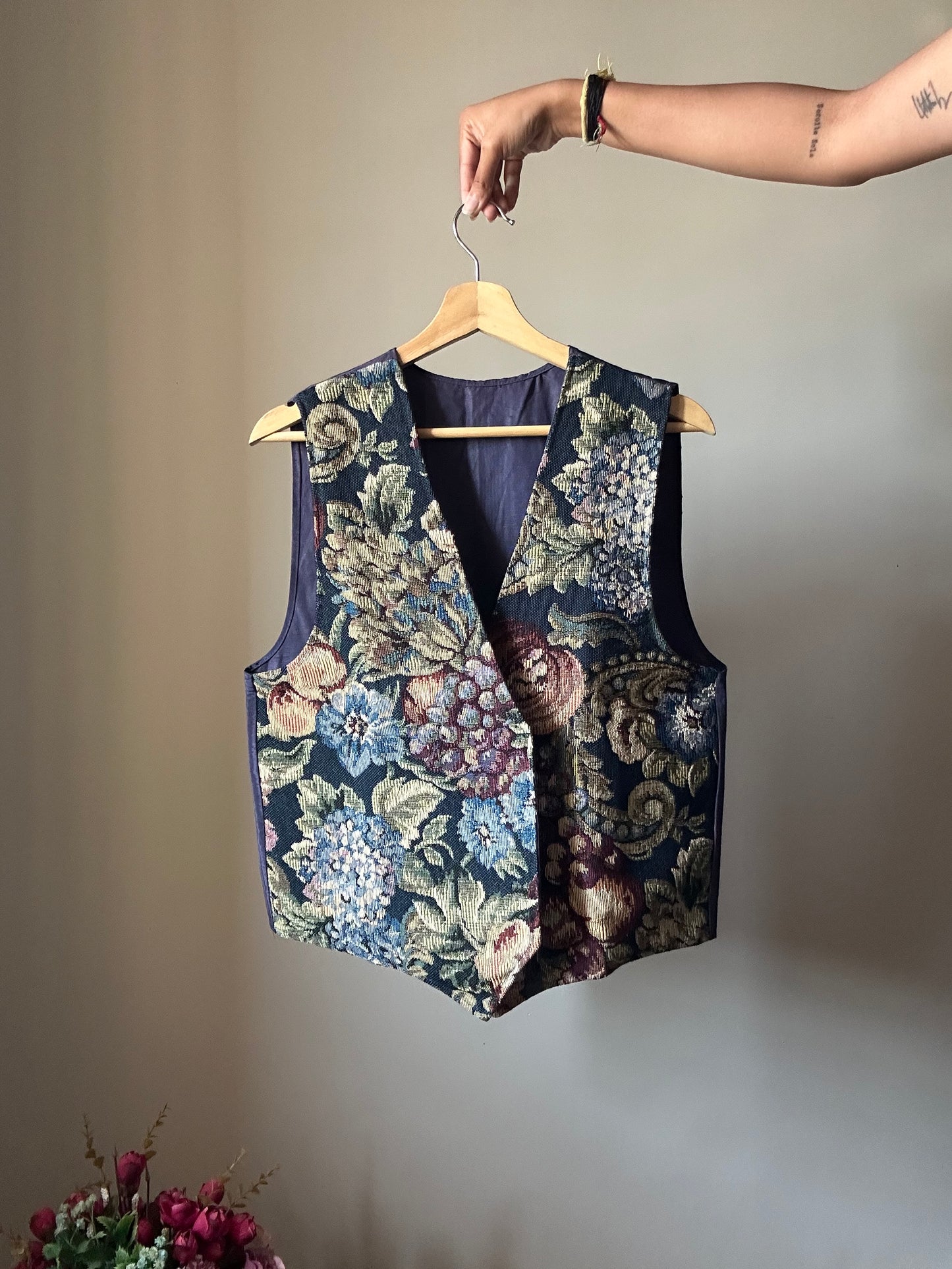 Vintage Fruit Jacquard Vest