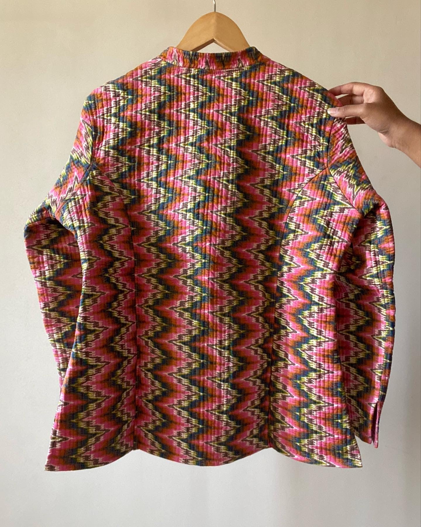 Traditional Zigzag Print Reversible Cotton Quilted Jacket