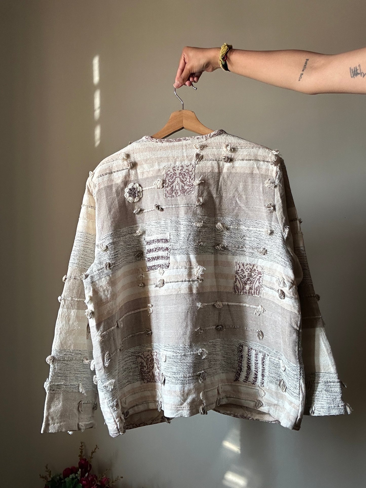 Vintage 220 Hickoy All Weaved and Embroidered Shaket