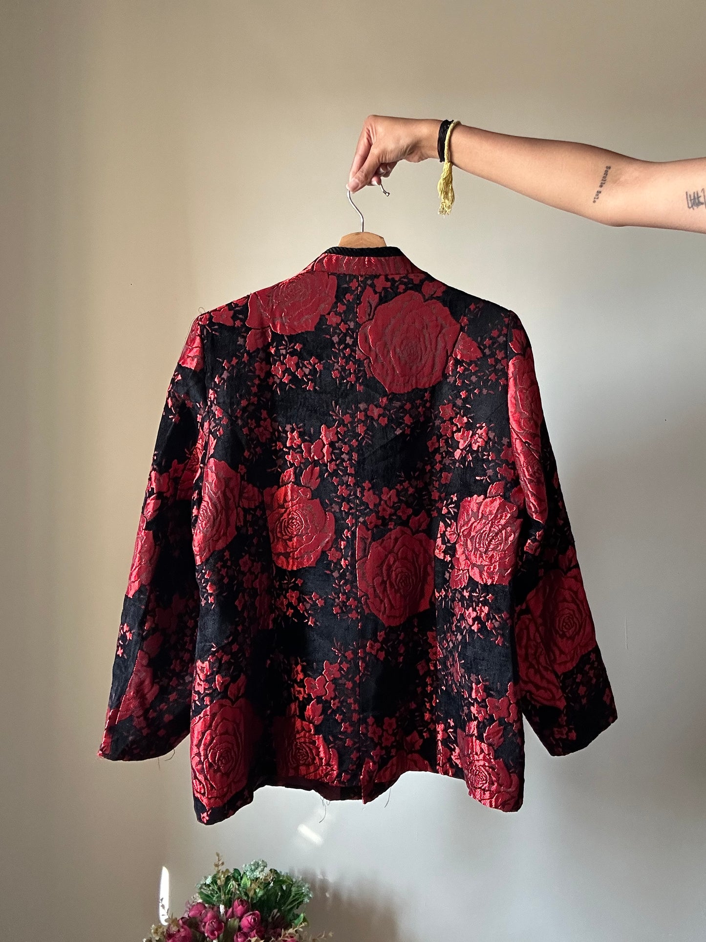 Vintage Hong Rose Pattern Shaket