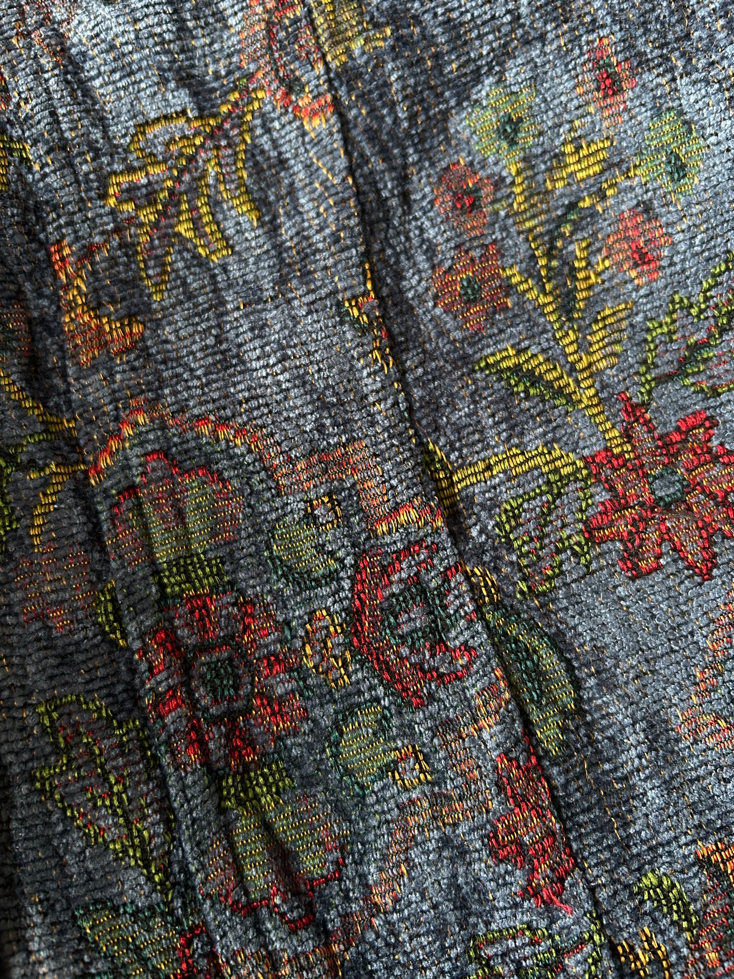 Vintage Coldwater Creek Weaved Shaket