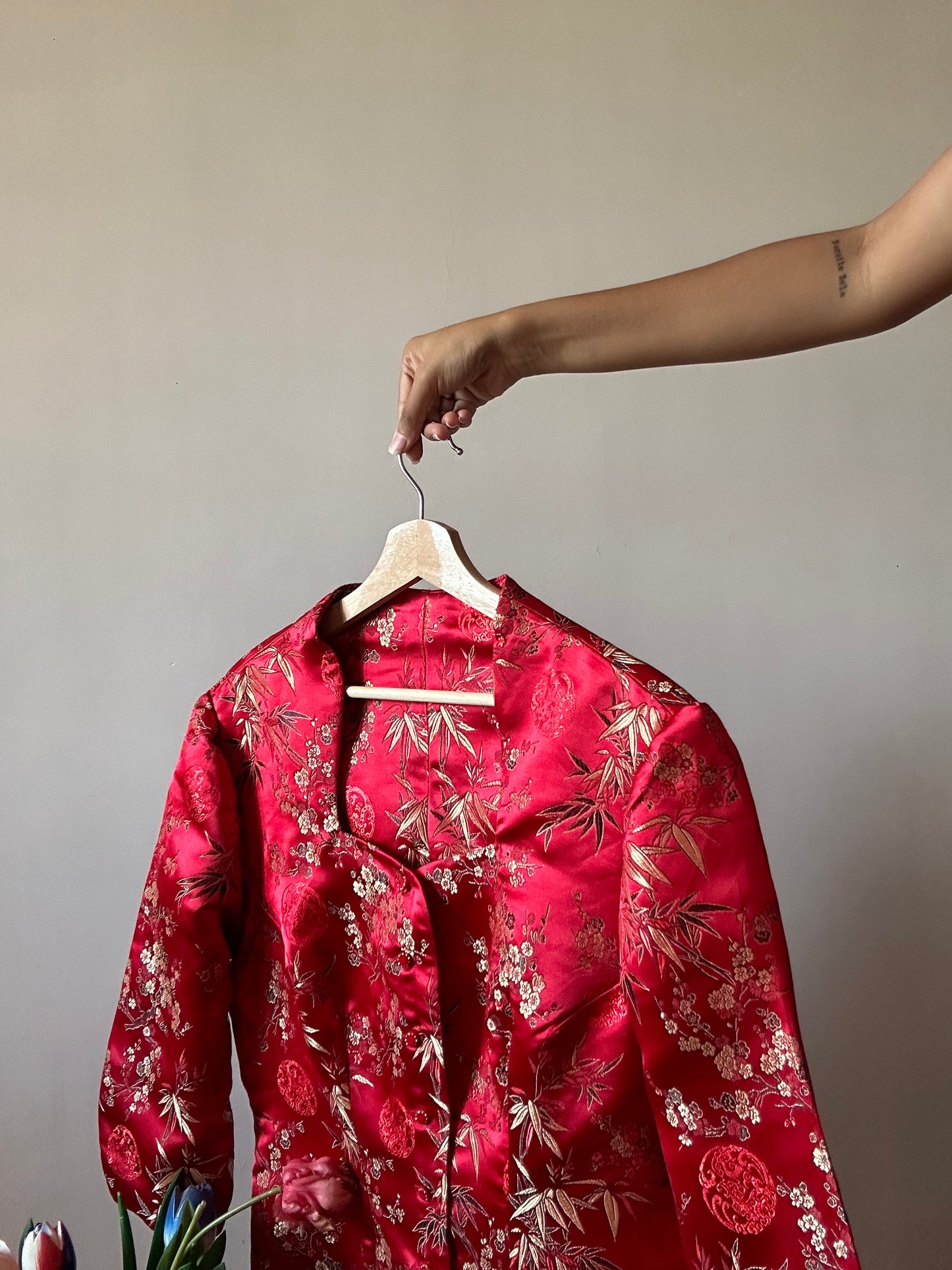 Vintage Asian Brocade Red Shaket