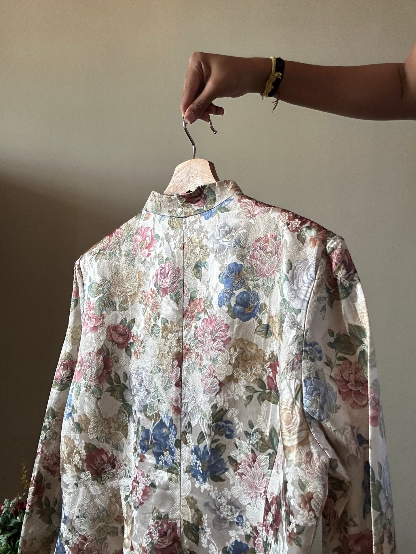 Vera Mont France Vintage Shaket