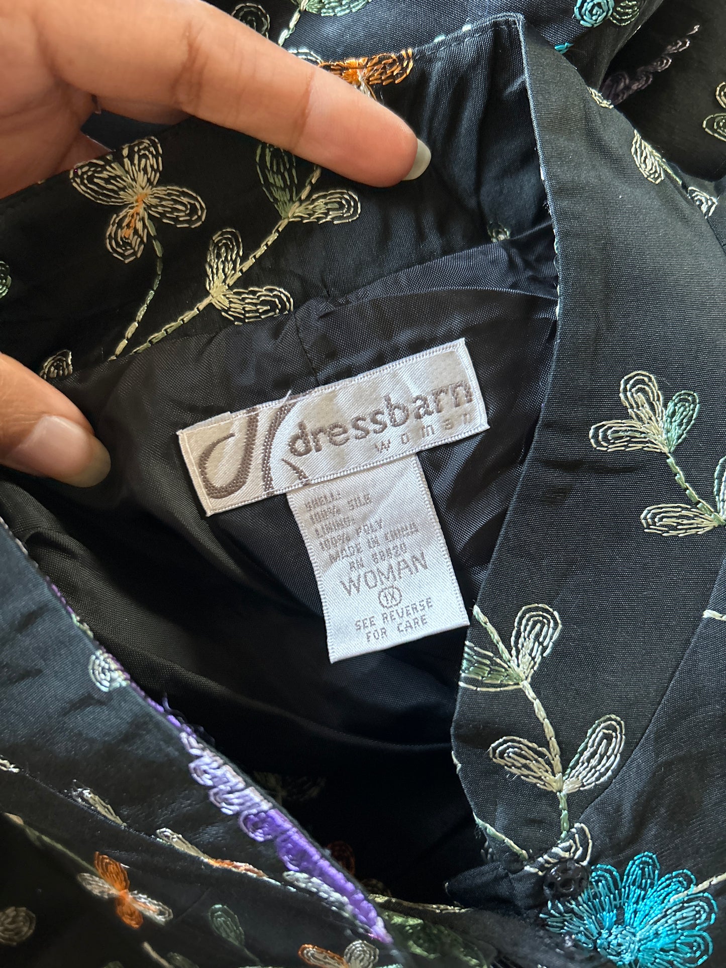 Vintage Dressbarn All Embroidered Shaket