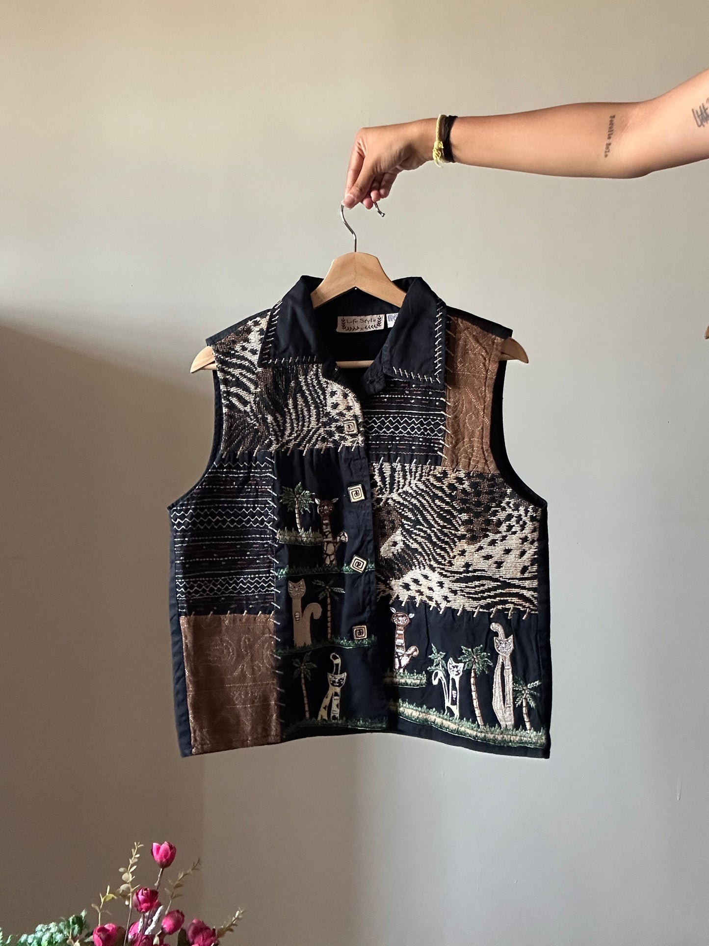 Vintage Life Style Embroidered Patchwork Vest