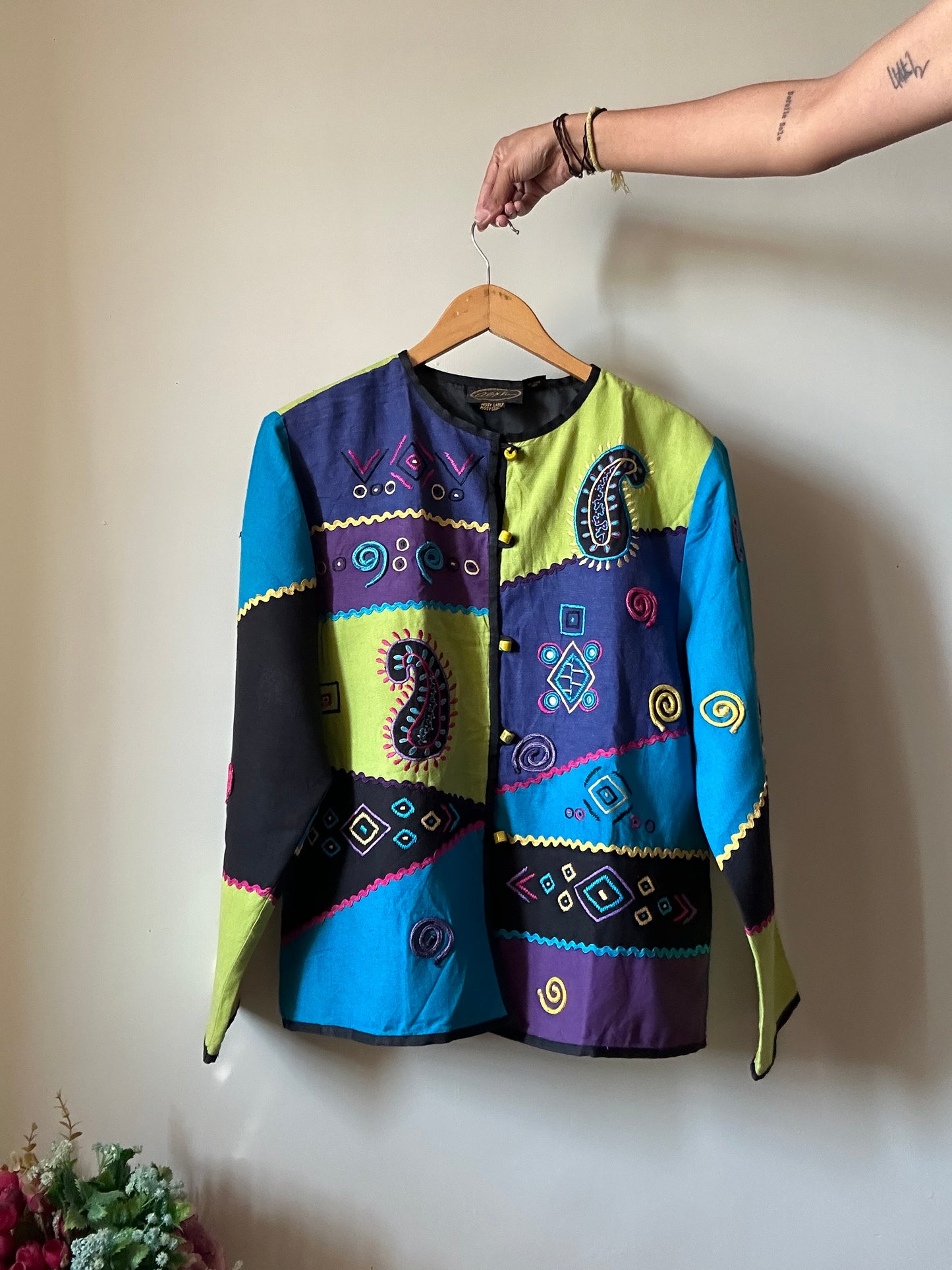 Vintage Alex Ken Embroiled Shaket