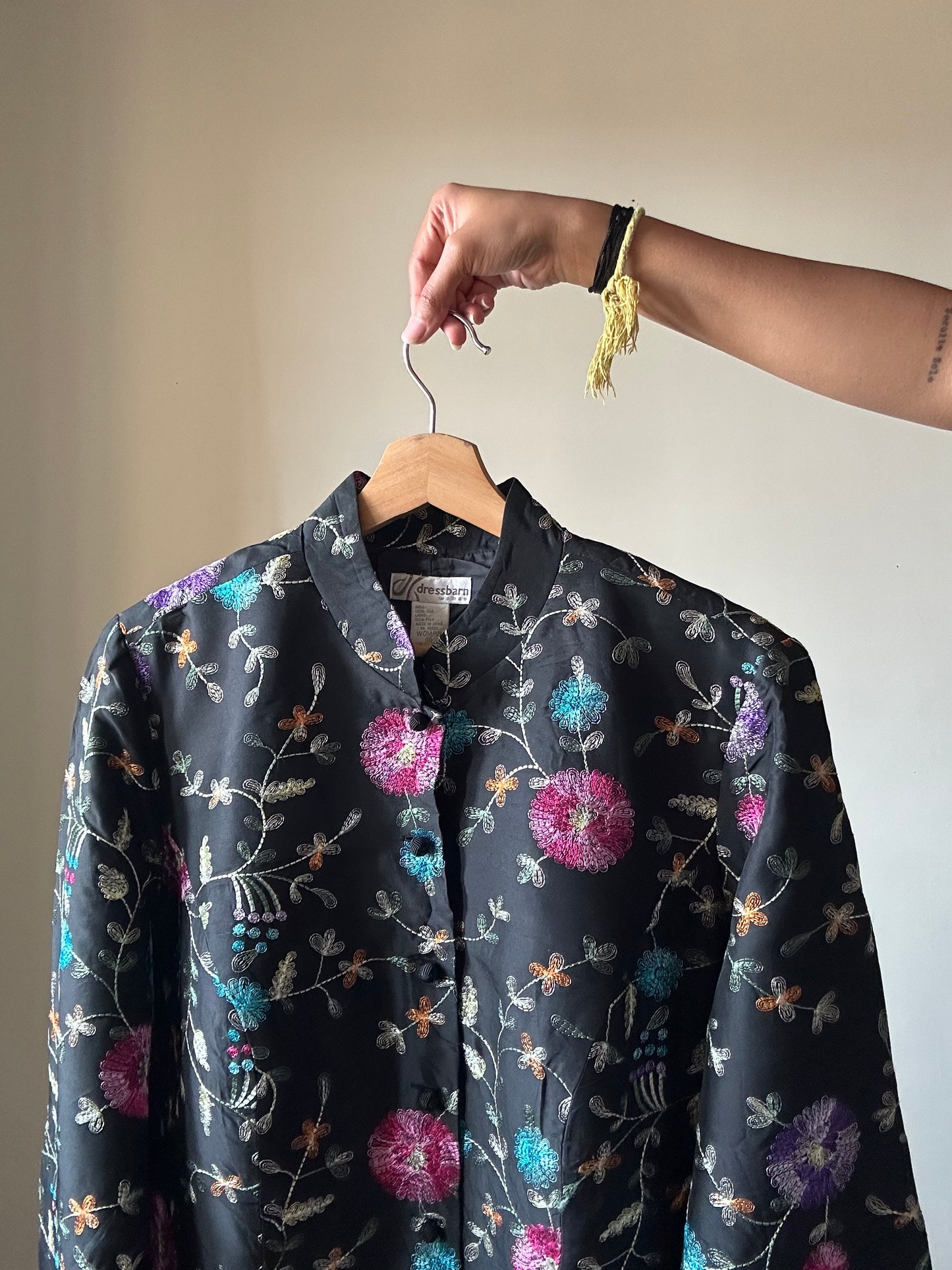 Vintage Dressbarn All Embroidered Shaket