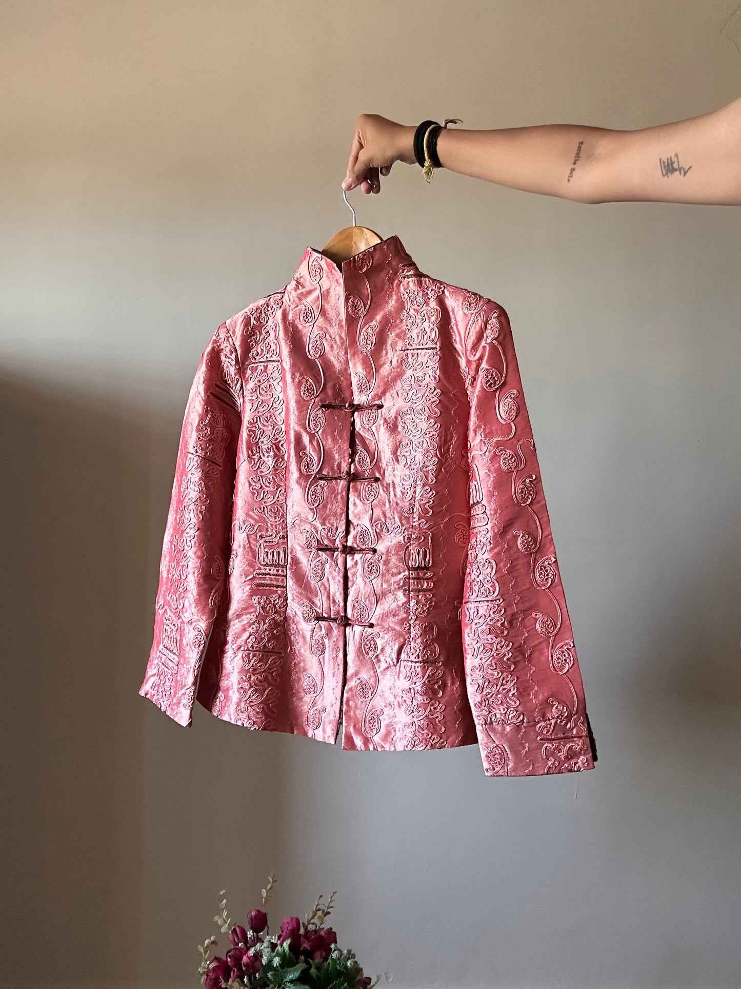 Miniye Vintage Embroidered Shaket