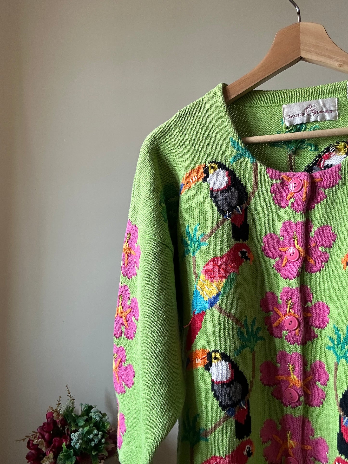 Vintage Jane’s Closet Embroidered Hawain Cardigan