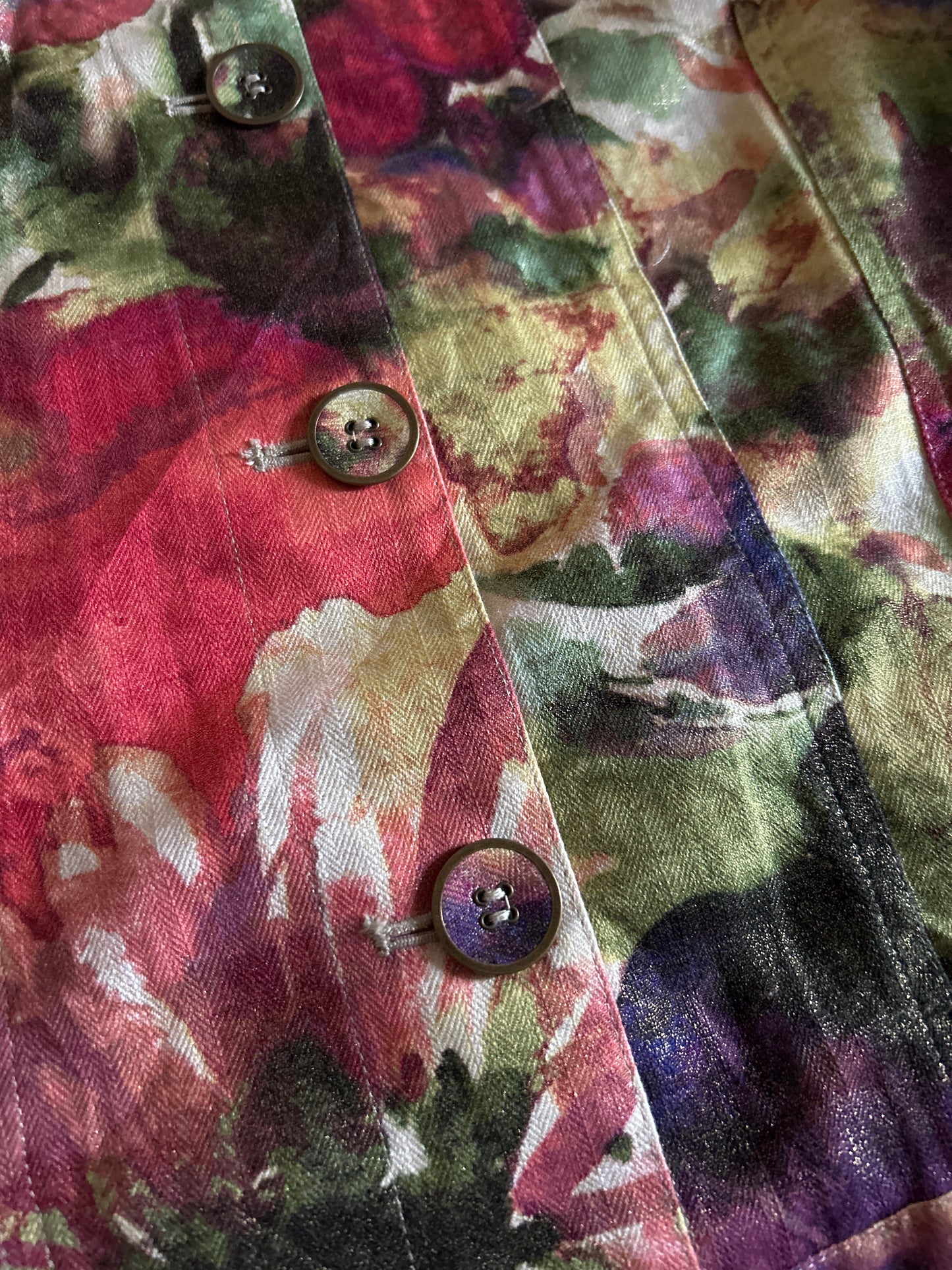 Chico’s Vintage Floral Shaket With Sheen