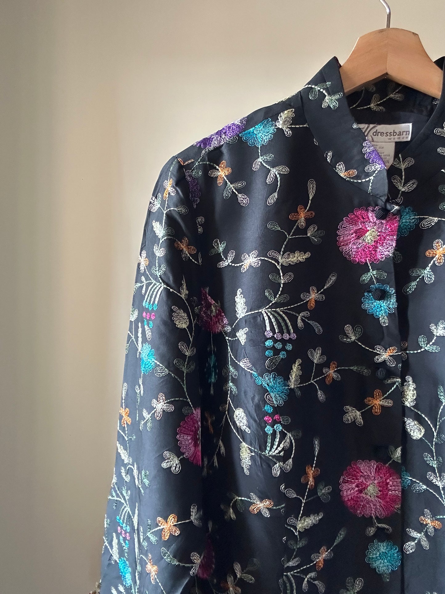 Vintage Dressbarn All Embroidered Shaket