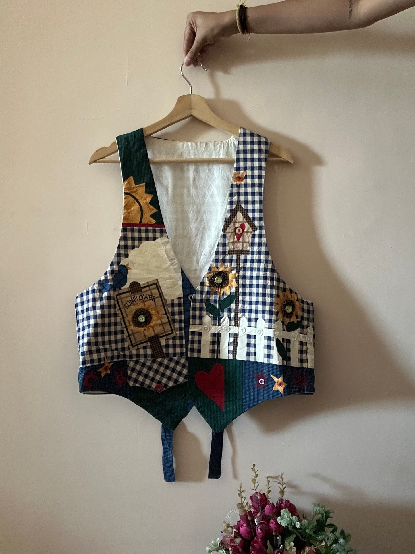 Cute Vintage Cotton Fabric Flower and Button Detail Vest