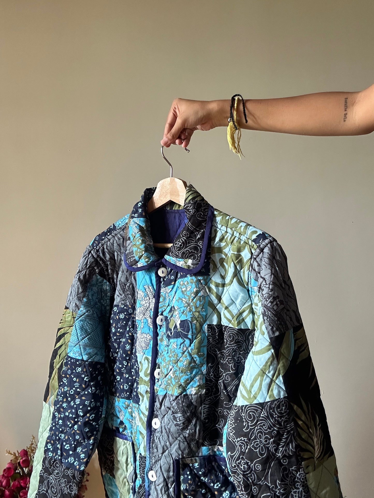 Reversible Quilted Embroiled Vintage Shaket