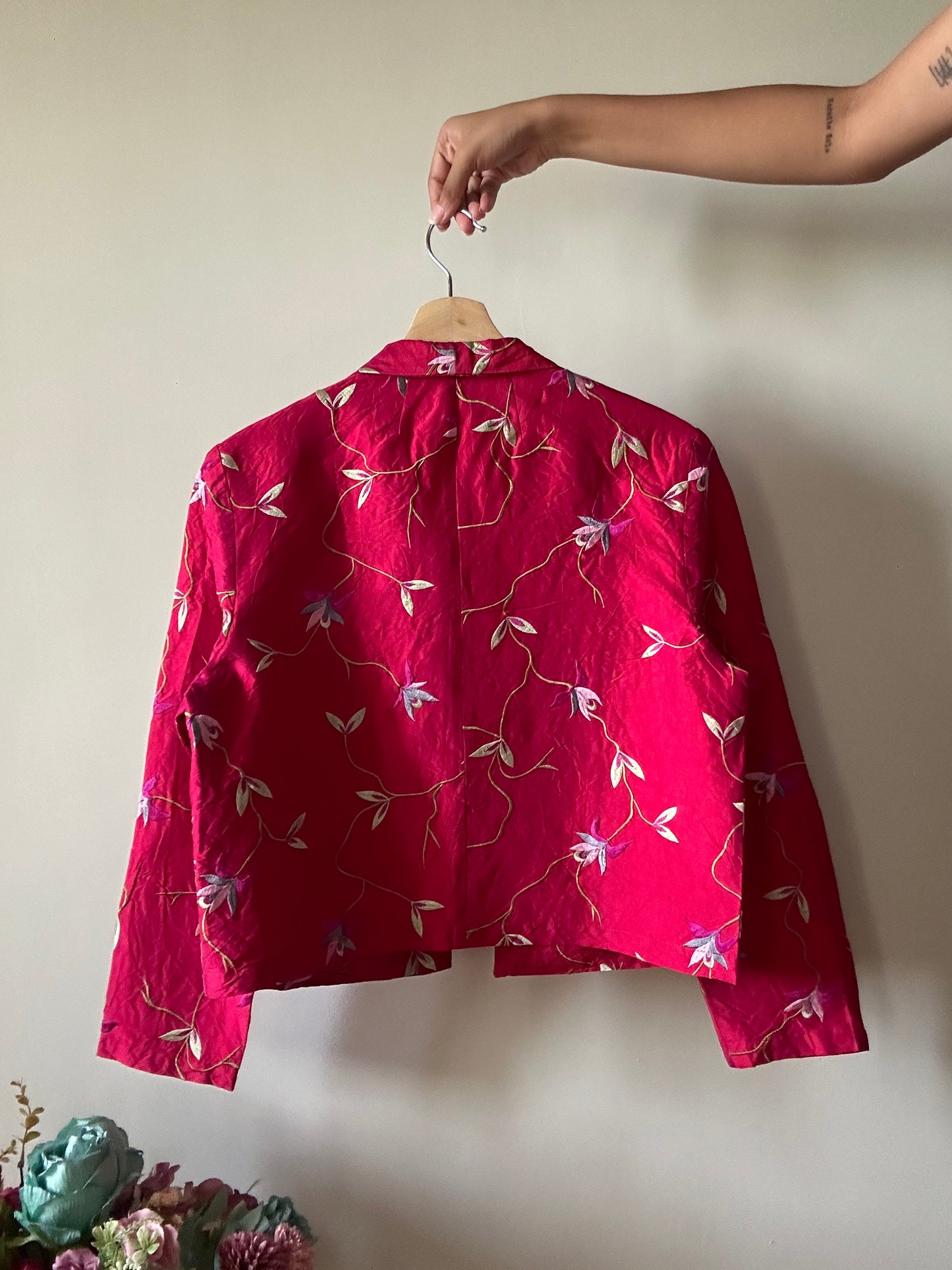 Silke Tuchirad Vintage All Embroidered Shaket