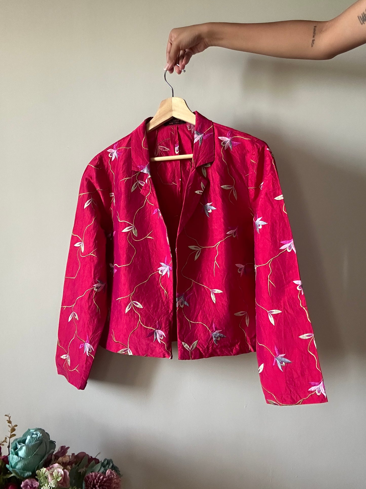 Silke Tuchirad Vintage All Embroidered Shaket