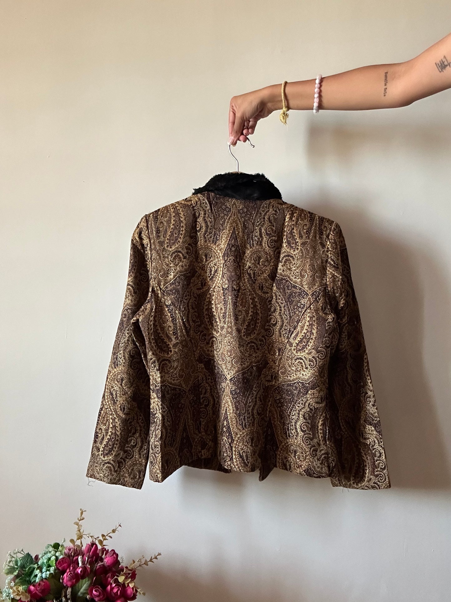 Vintage Jessica Howard Furry Collar Shrug