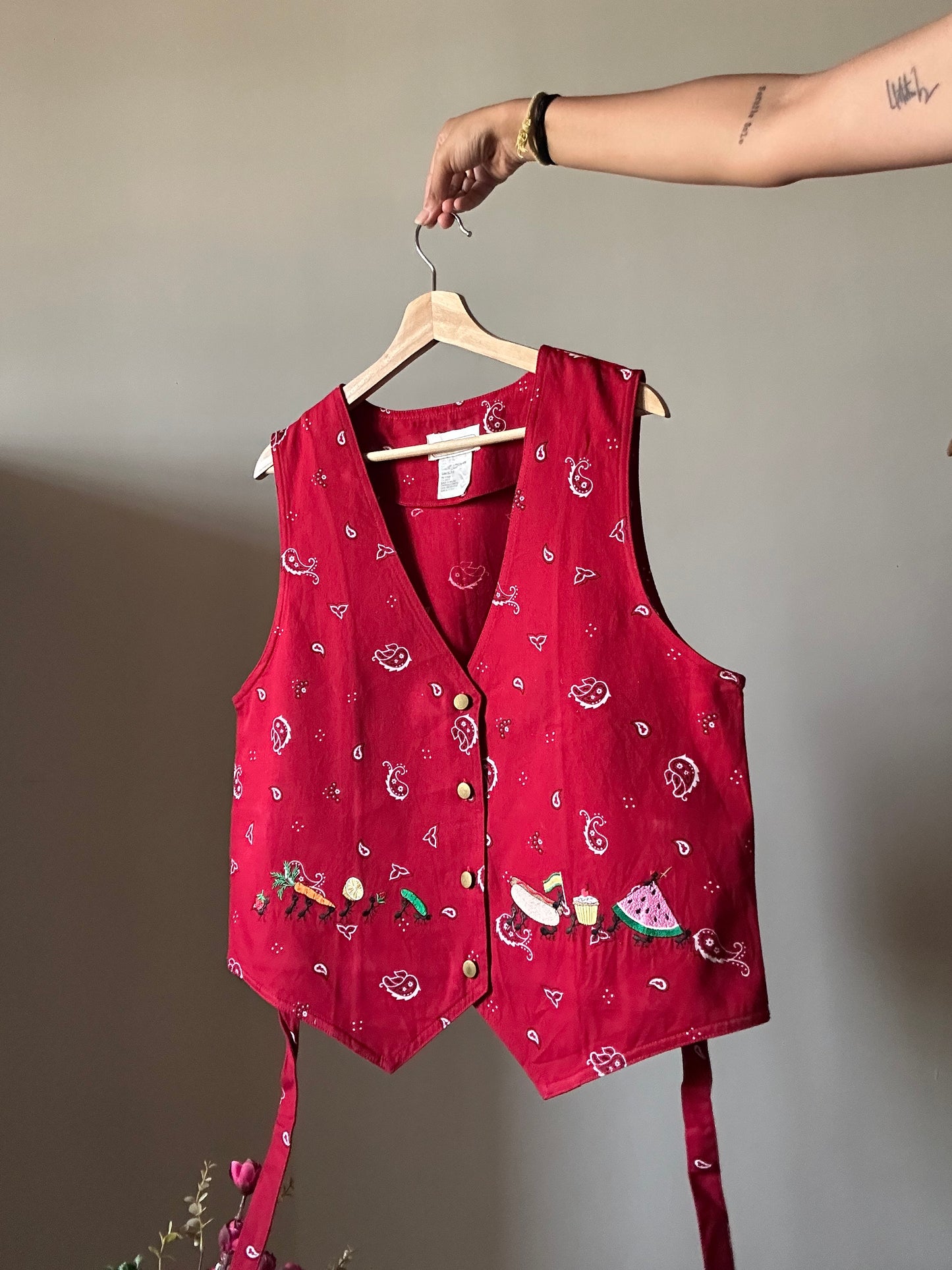 Mandal Bay Vintage Embroidered Vest