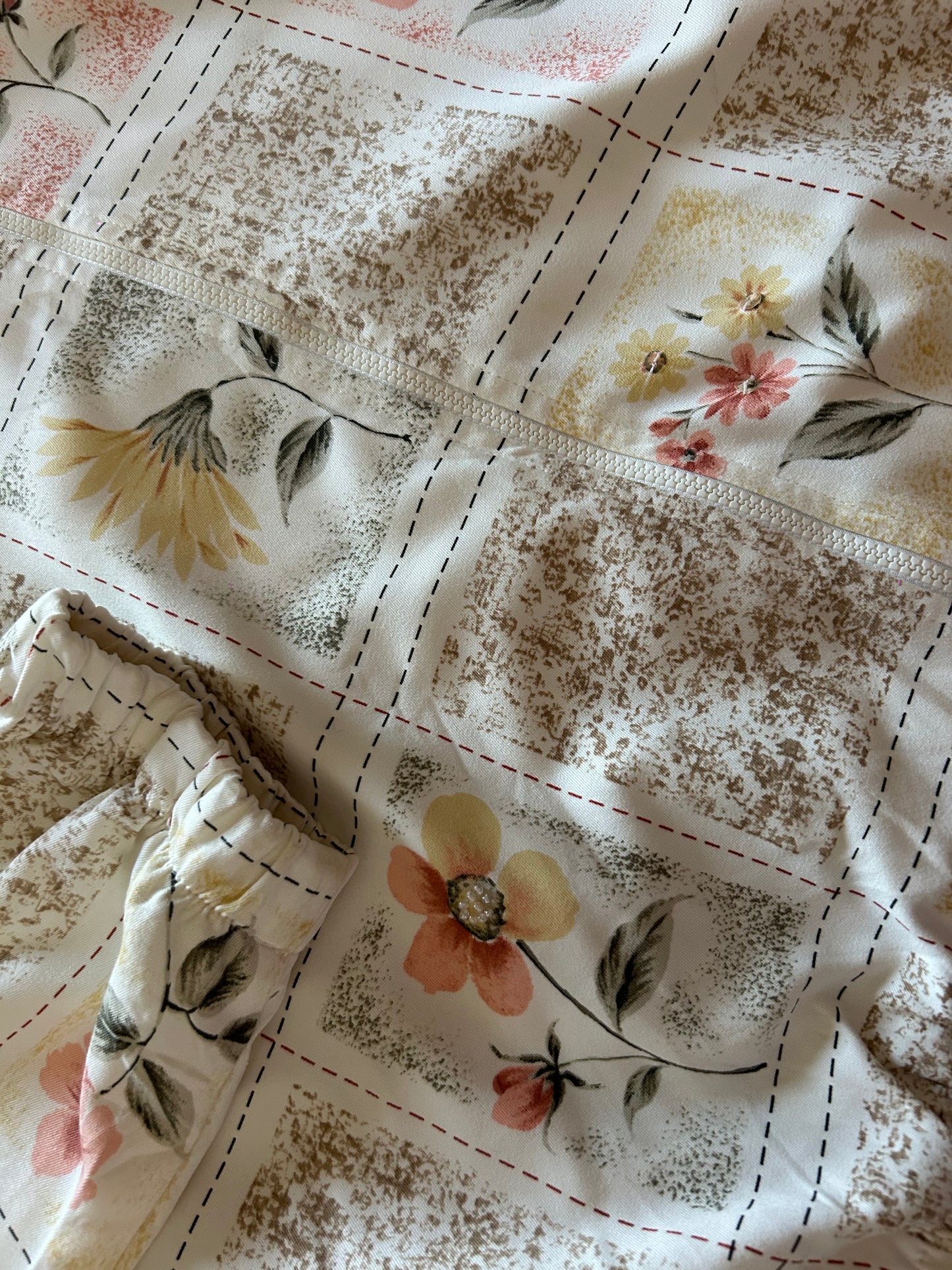 Alfred Dunner Vintage Zipper Opening Shirt