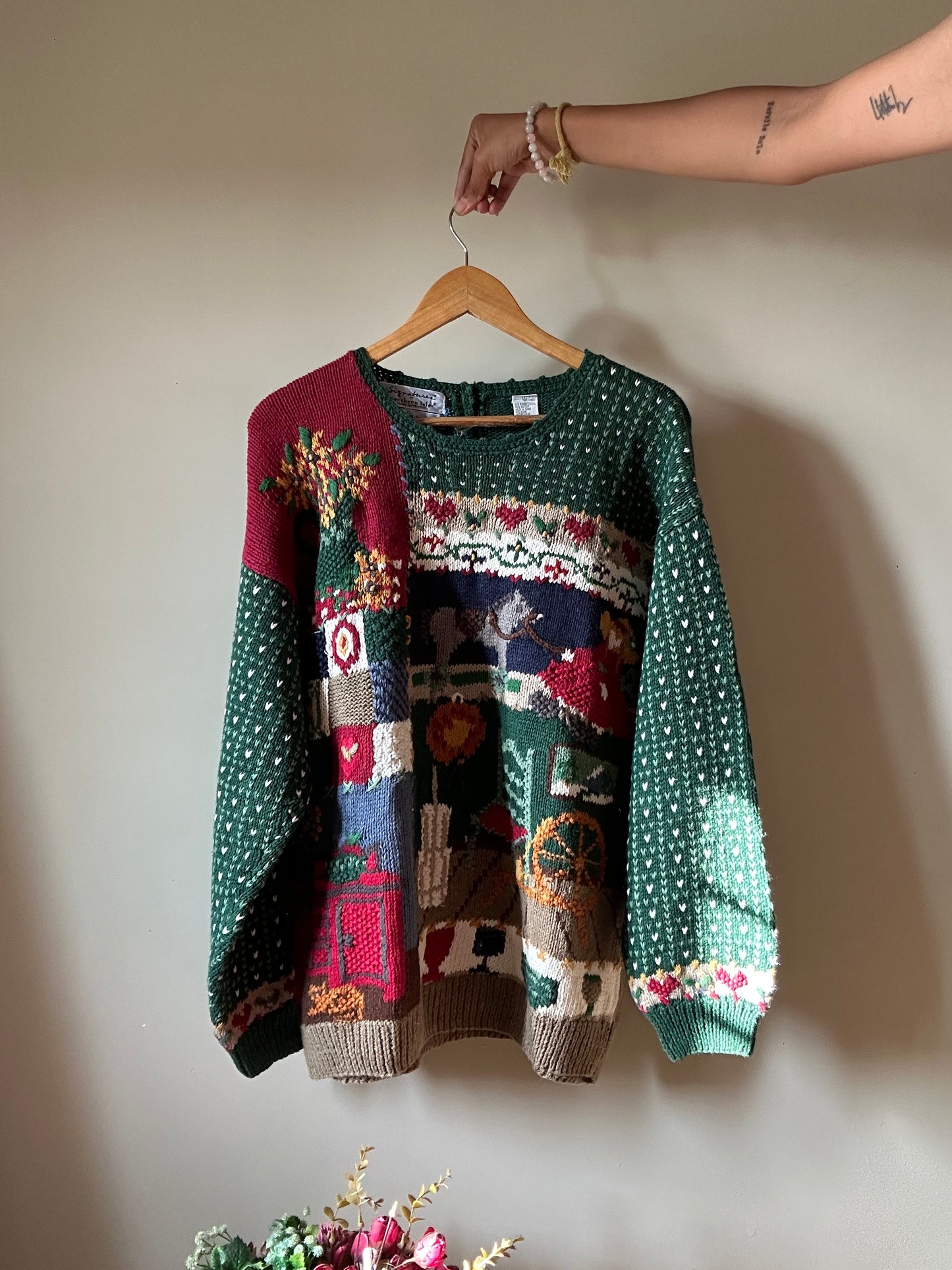 Signatures By Northern Isles Vintage Little House Pullover