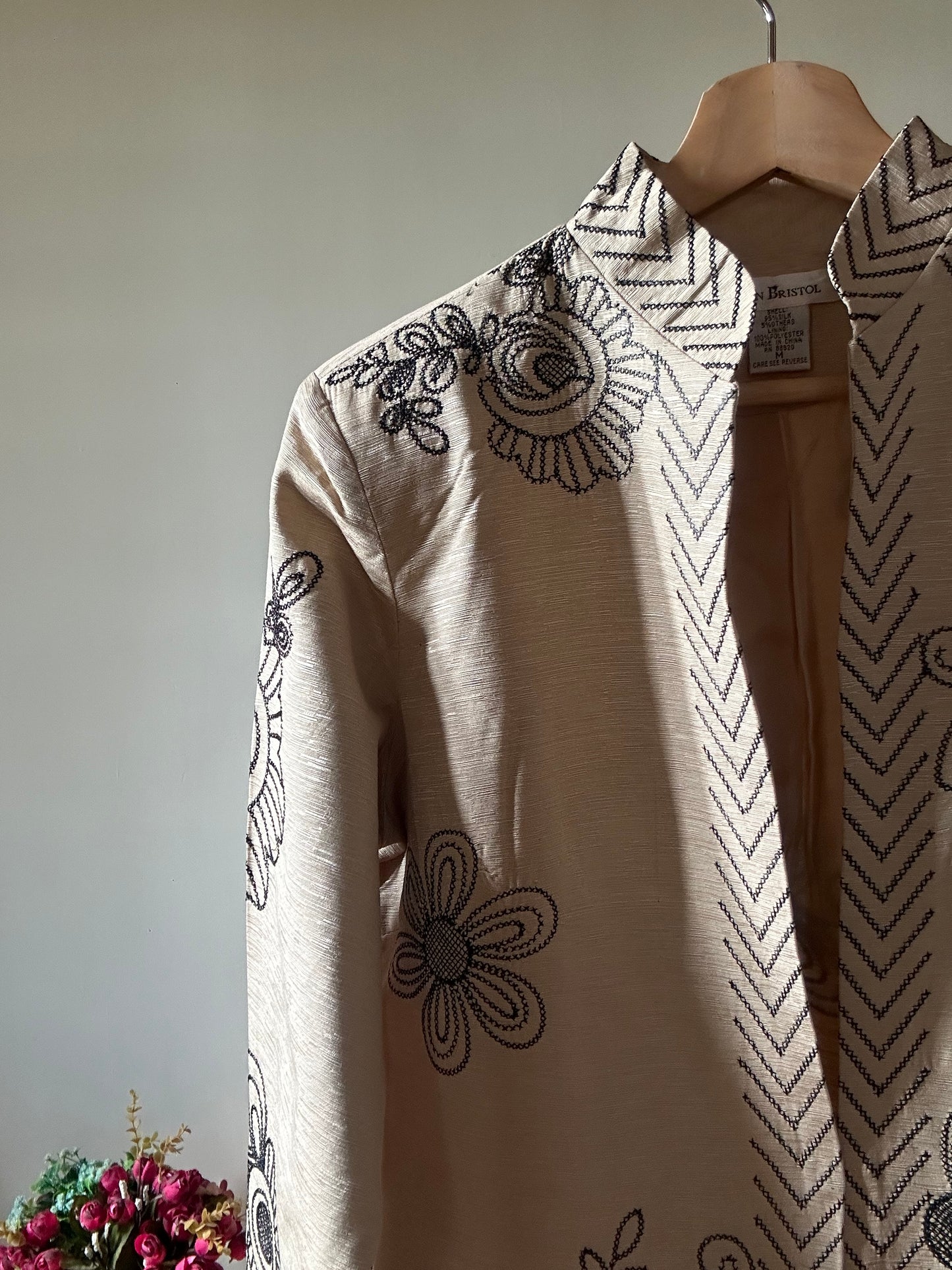 Vintage Susan Bristol Embroidered Shaket