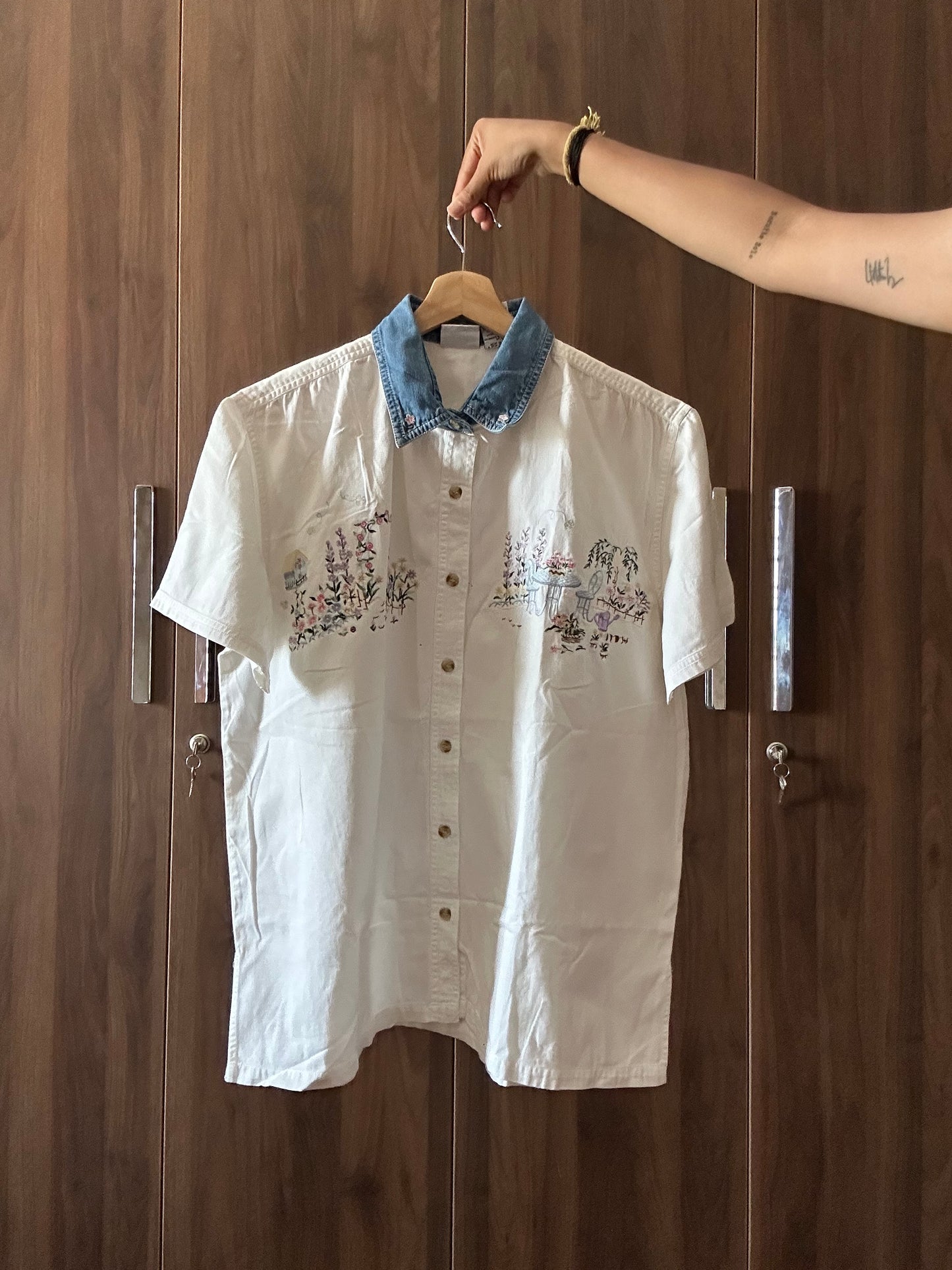 Bobbie Brooks Vintage Embroidered Denim Shirt