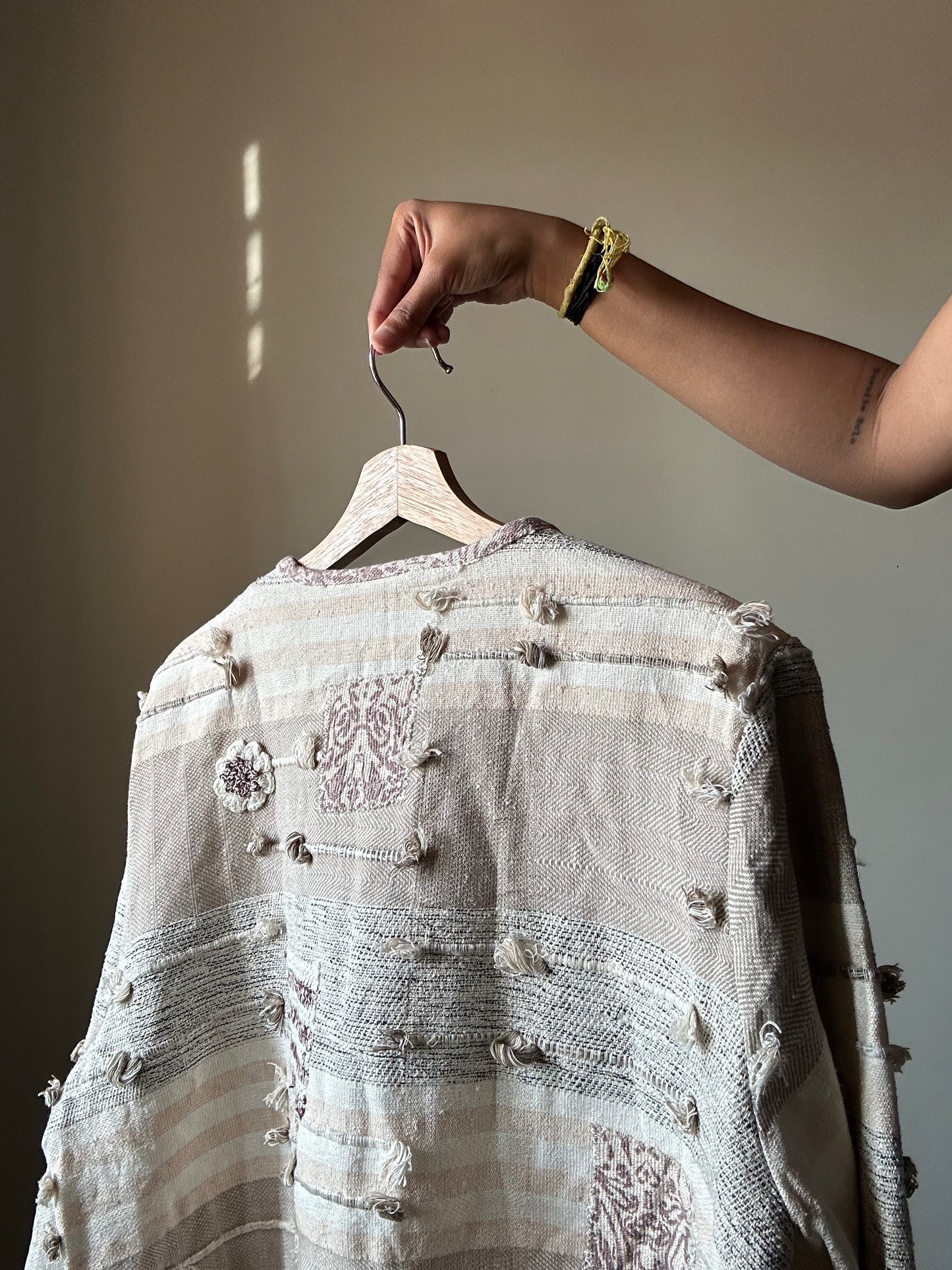Vintage 220 Hickoy All Weaved and Embroidered Shaket
