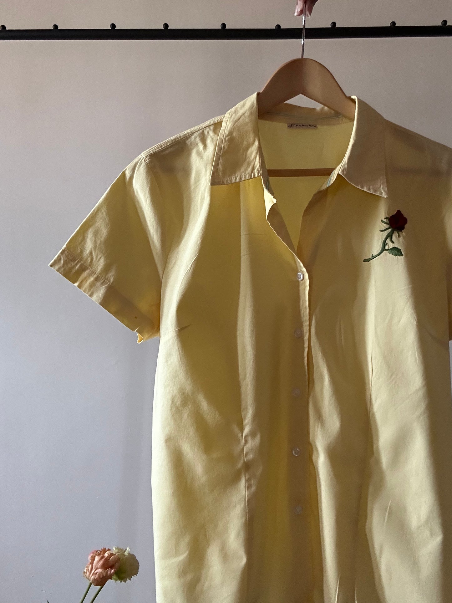 Vintage St Johns Bay Rose Embroidery Shirt