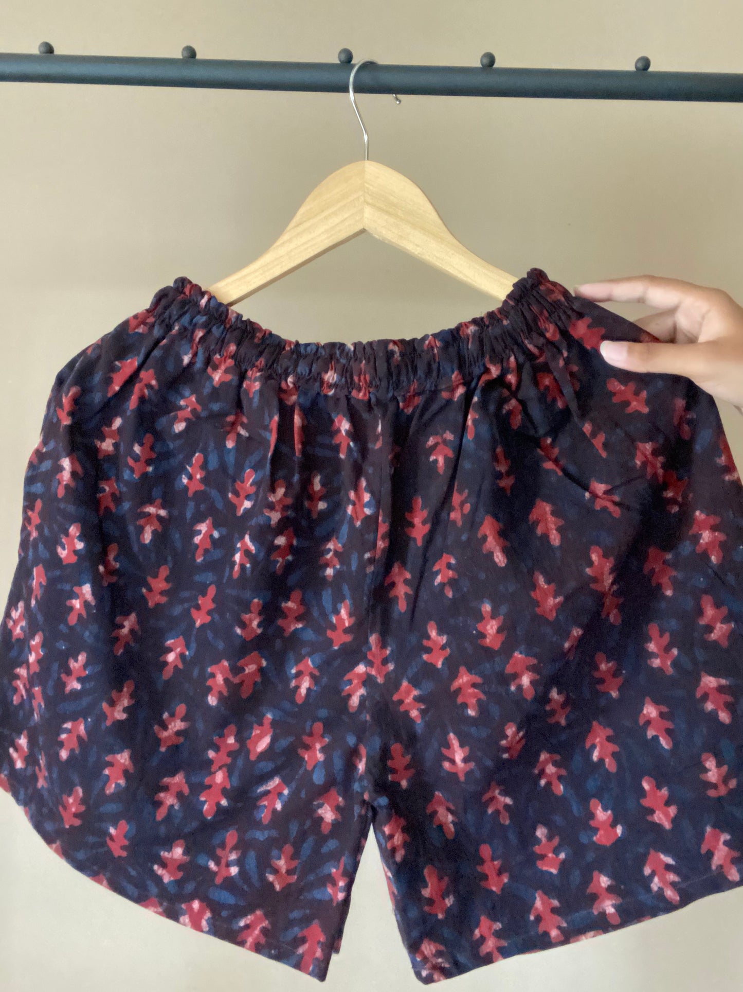 Drawstring Handprinted Shorts