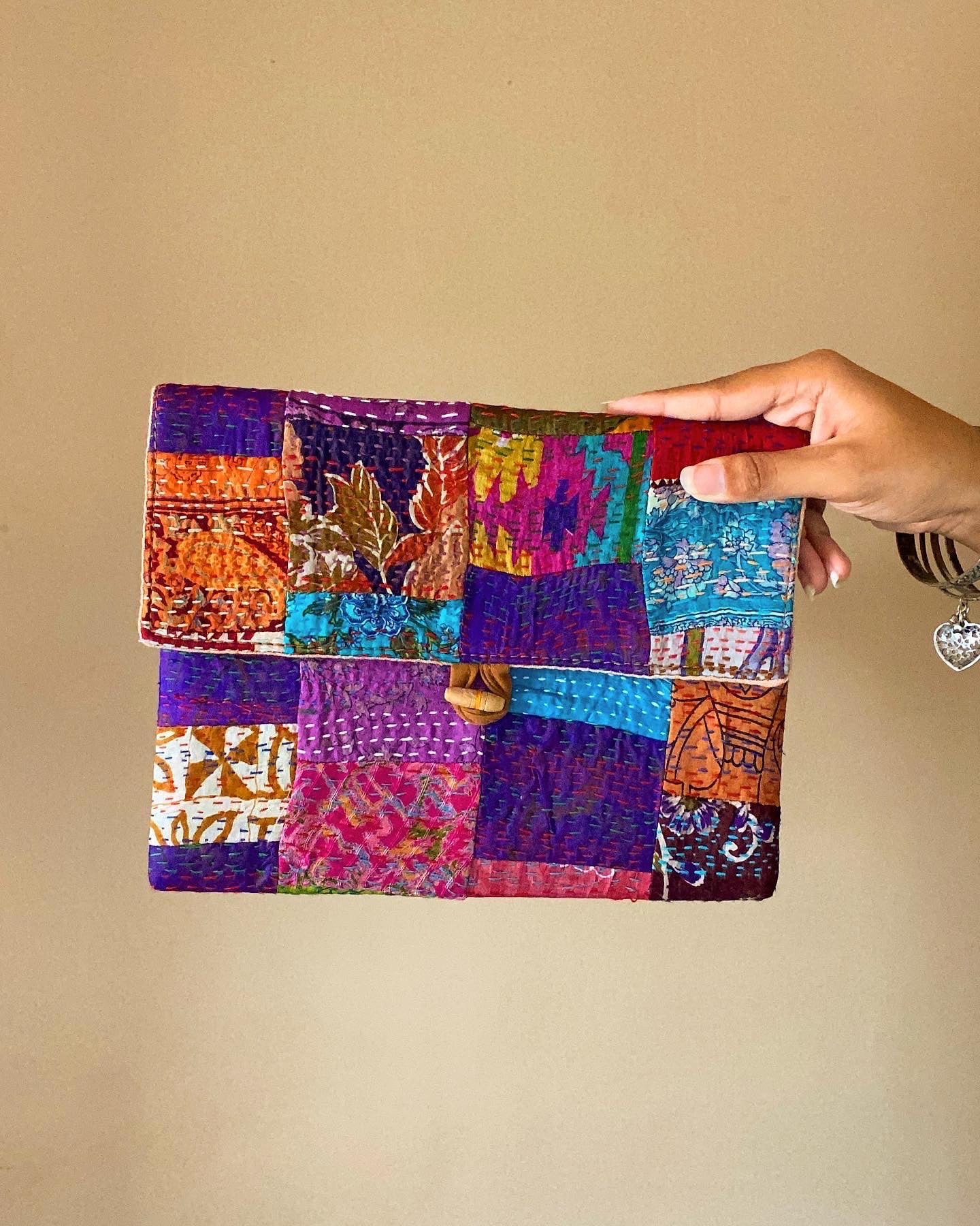 Kamal 2 Pouch