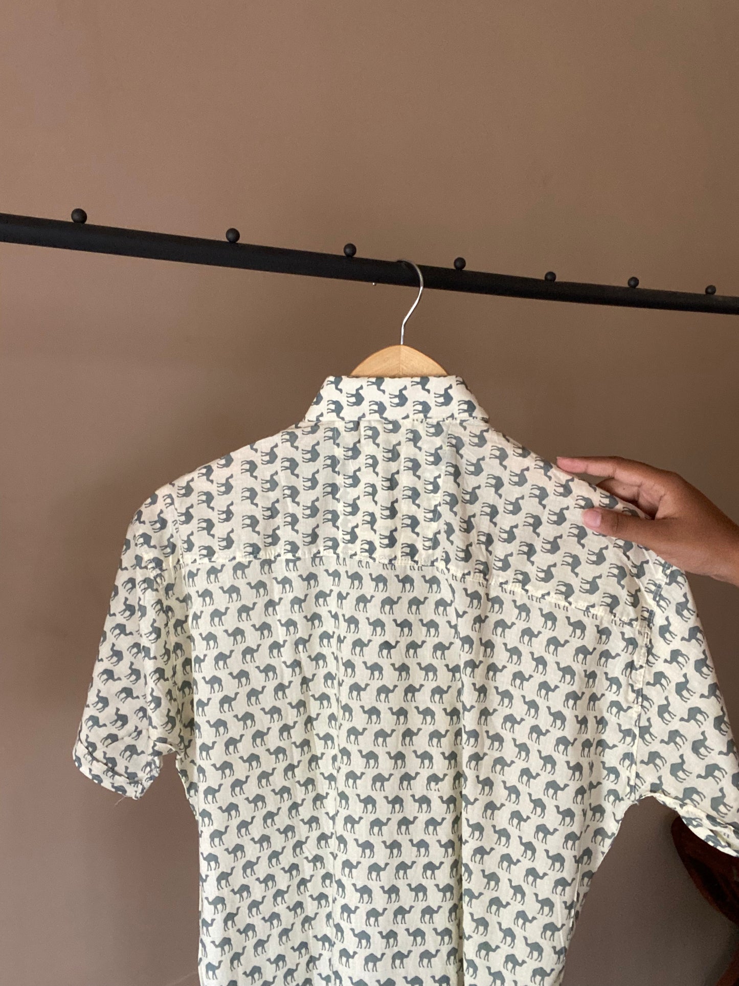 Heritage Camel Motif Print Shirt
