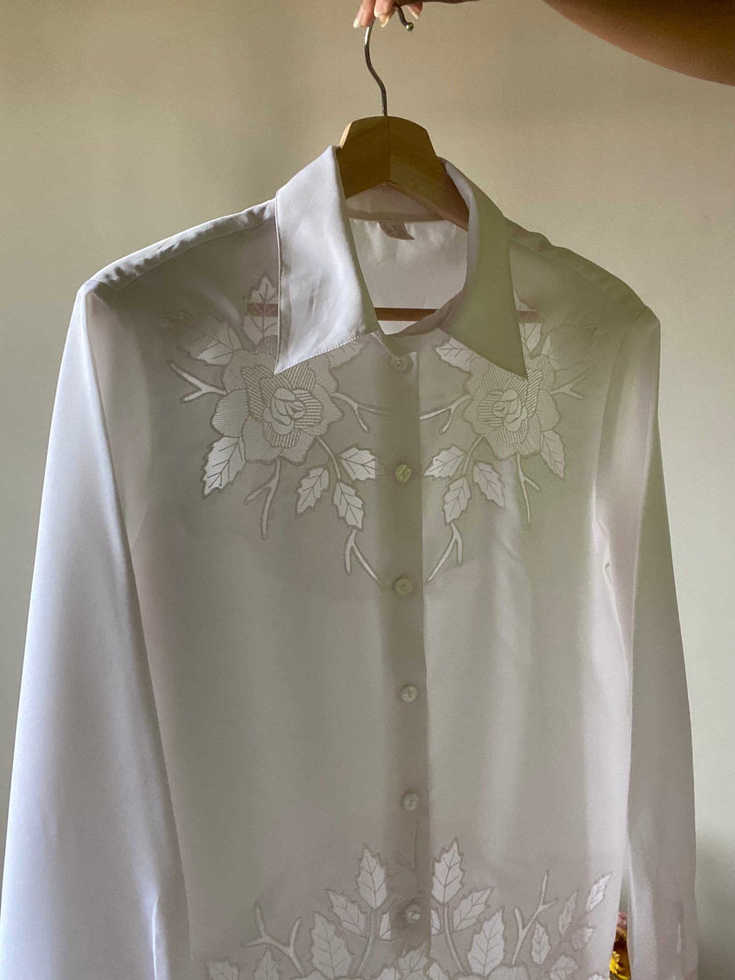 Lace Floral Detail Vintage Shirt