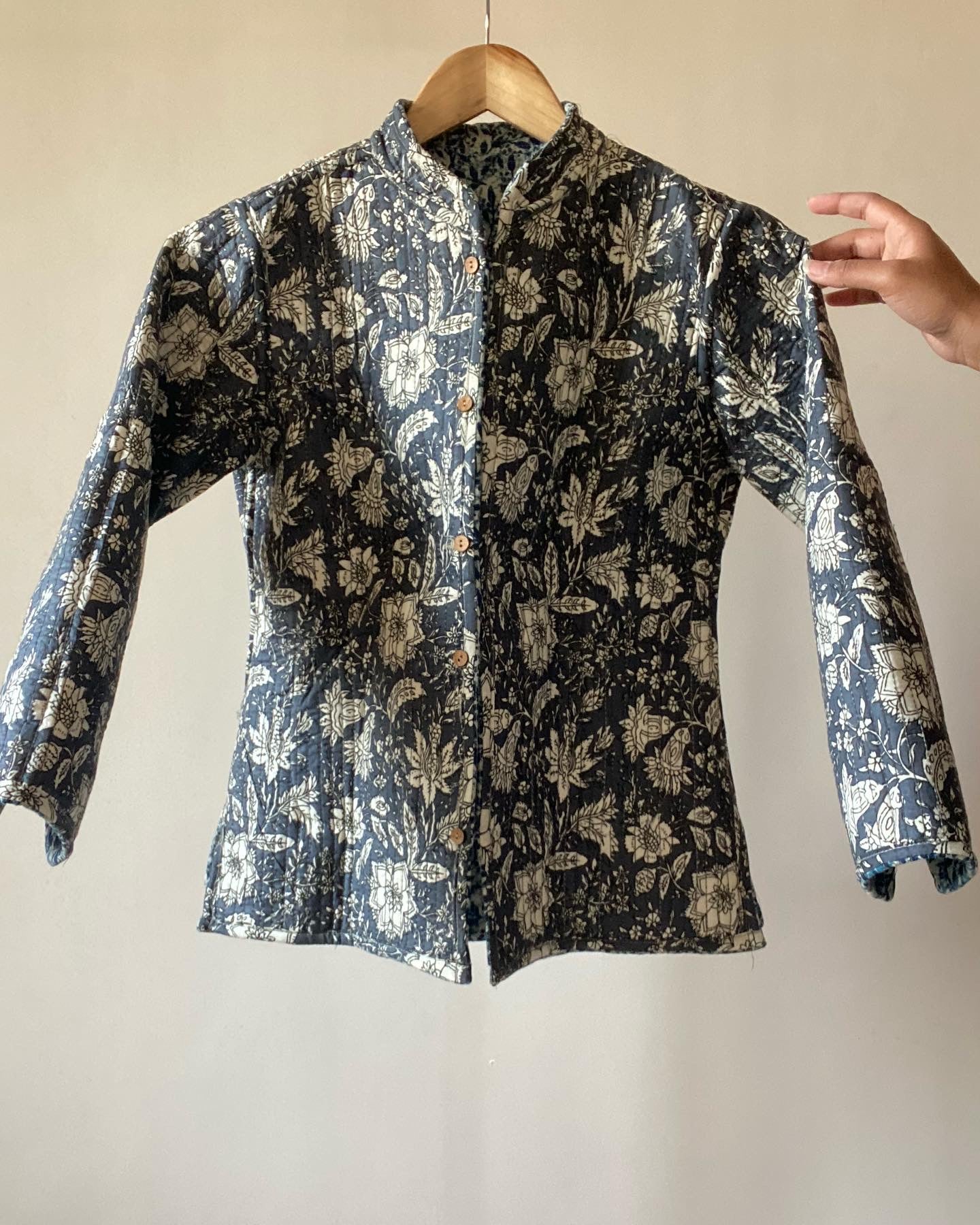 Blue Multi Leaf Motif Block Print Reversible Cotton Quilted Jacket