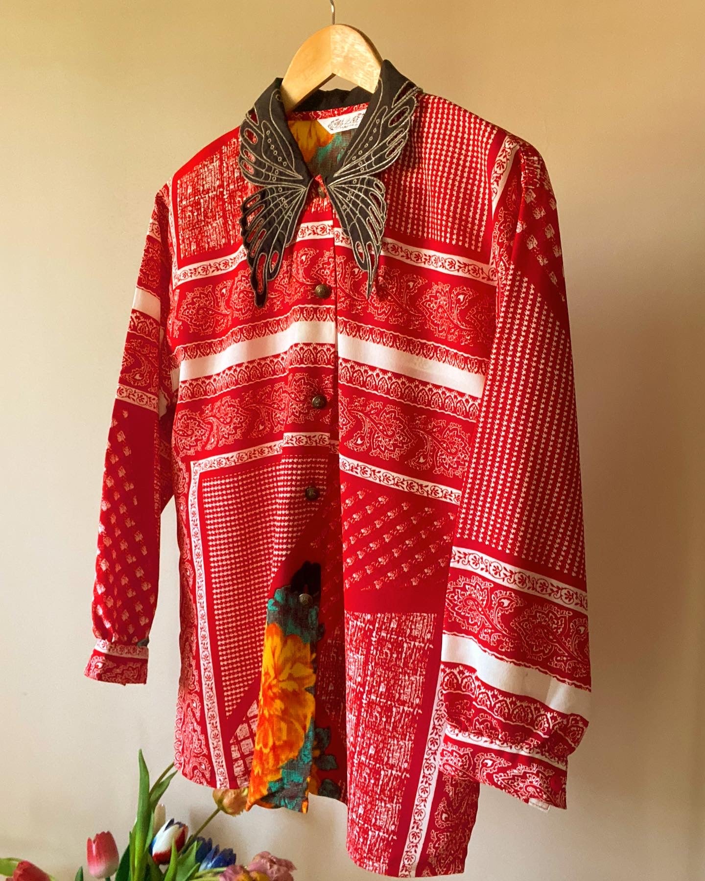 Beautiful Collar Vintage Shirt