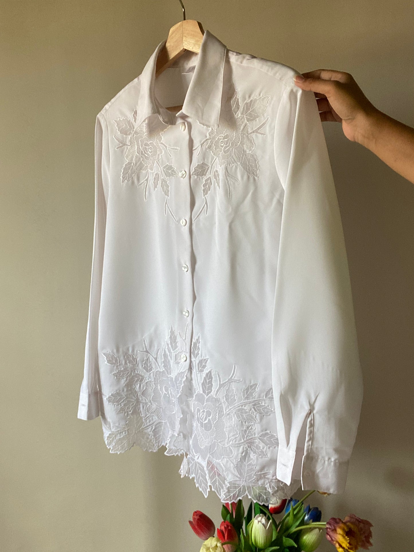 Lace Floral Detail Vintage Shirt