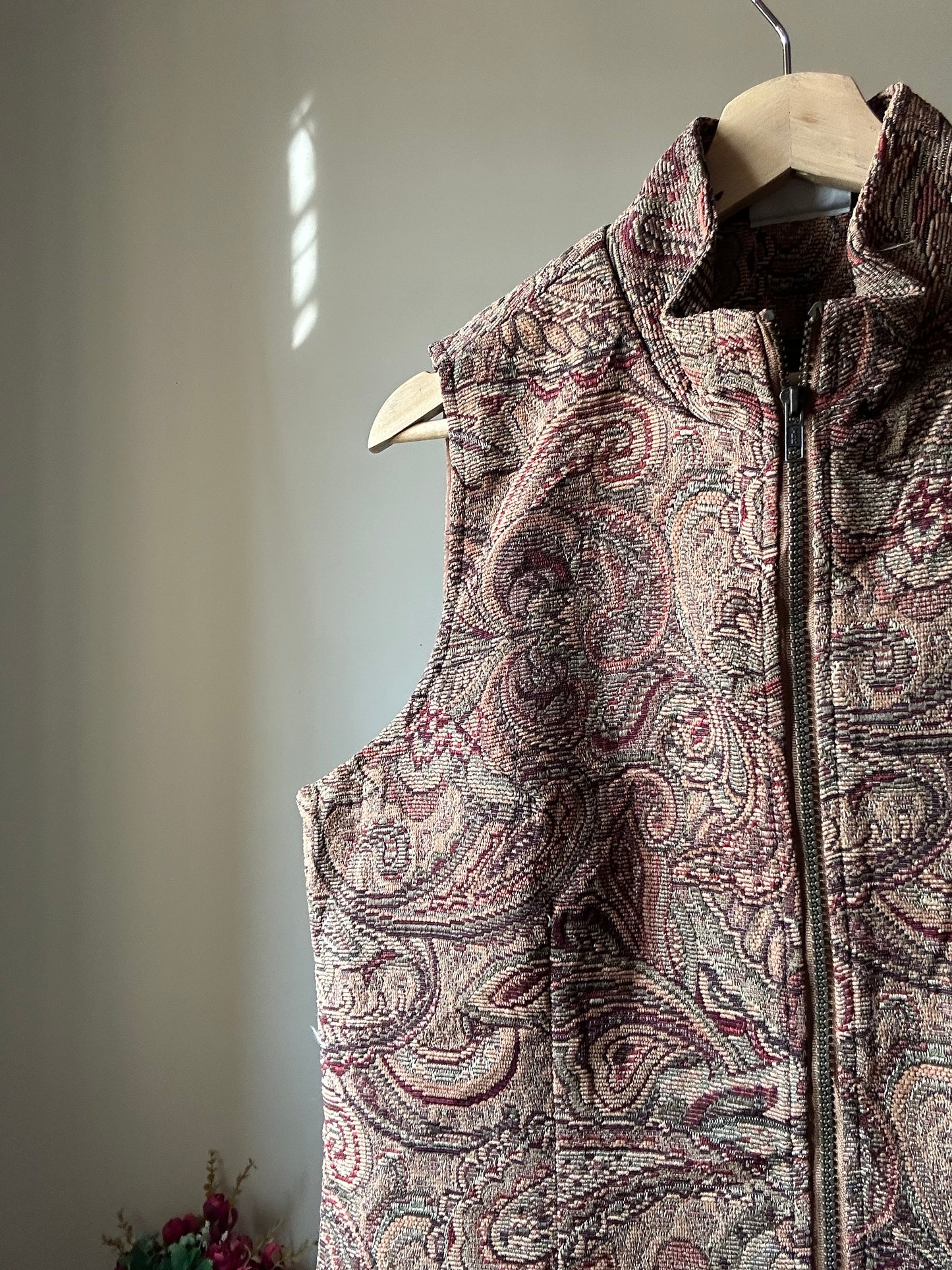 White Stag Vintage Weaved Vest