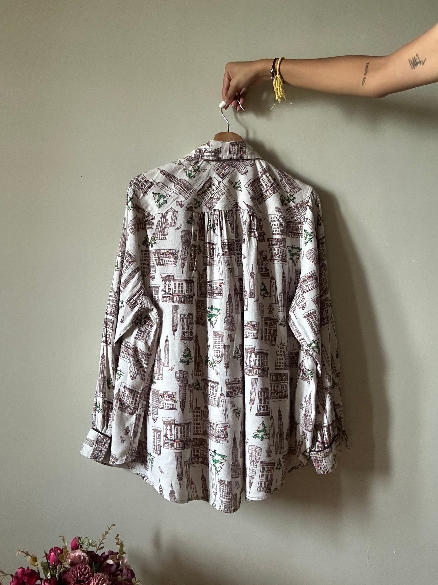 Vintage Aerie City Print Shirt