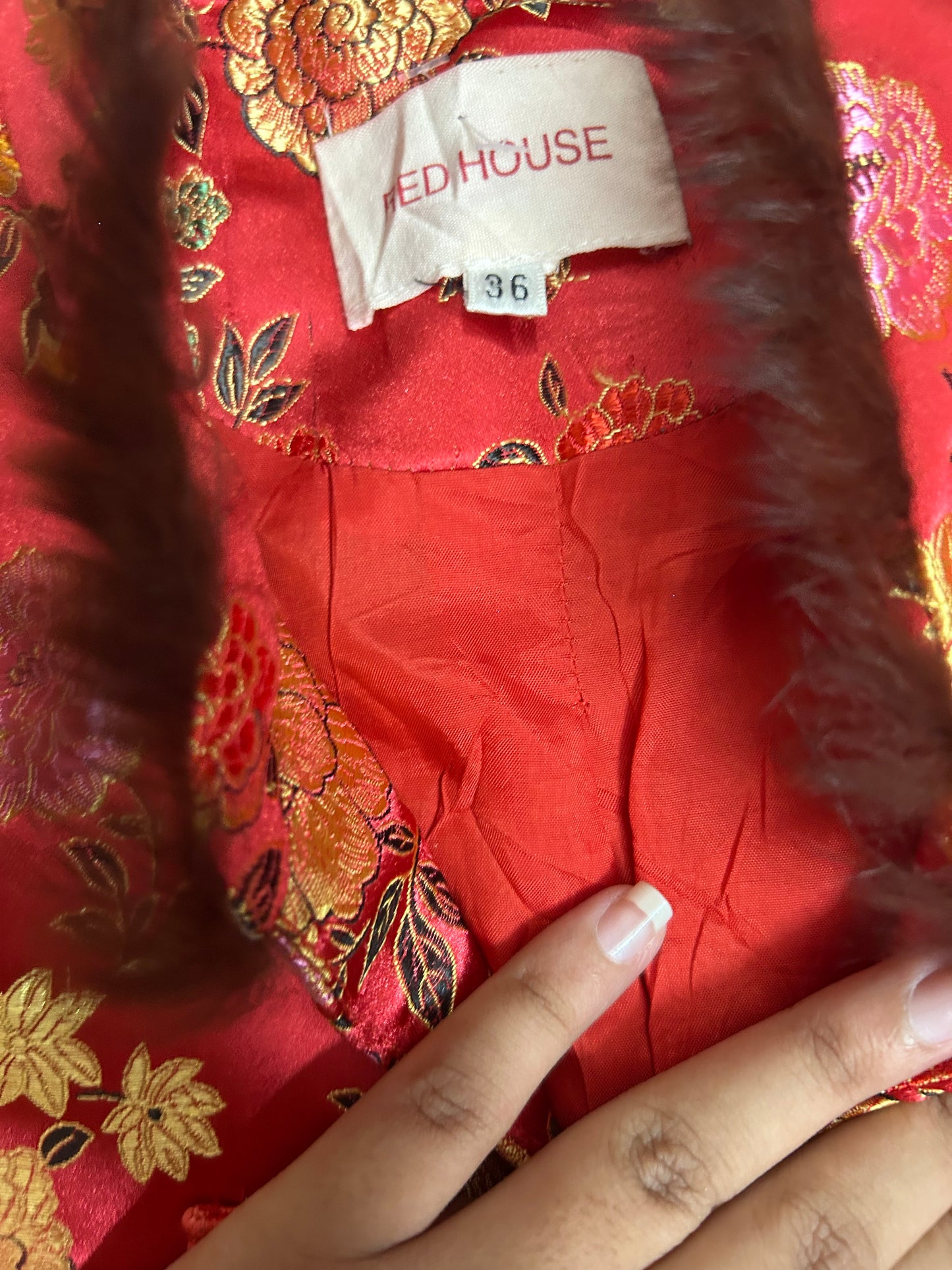 Vintage Chinese Brocade Frog Button Shaket