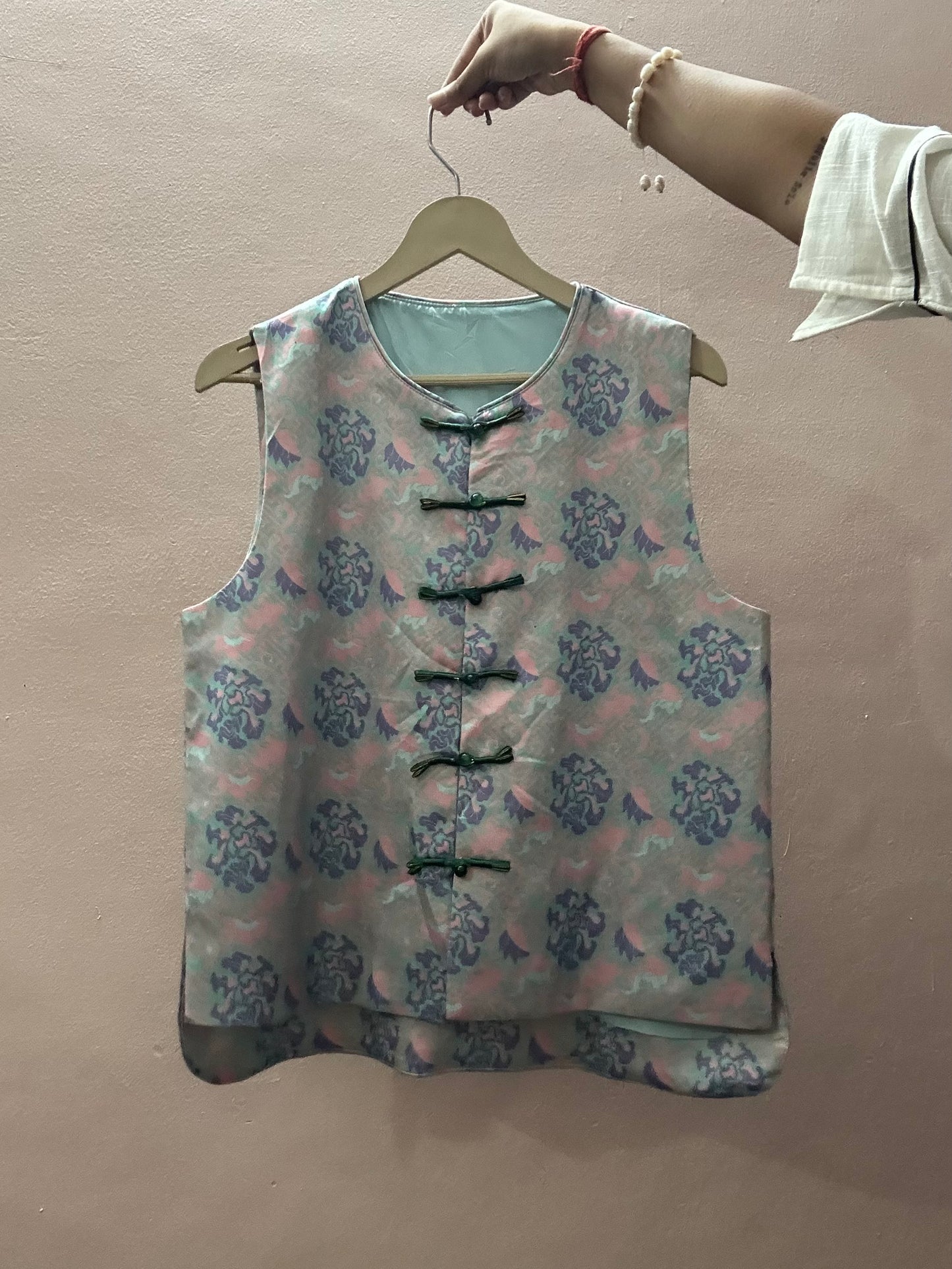 Vintage Pastel Mandarin Vest