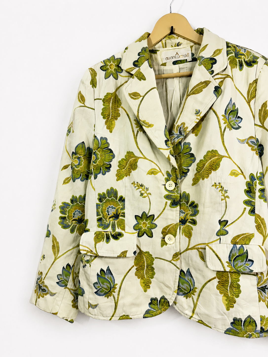 Vintage Avantgarde Botanical Tapestry Blazer