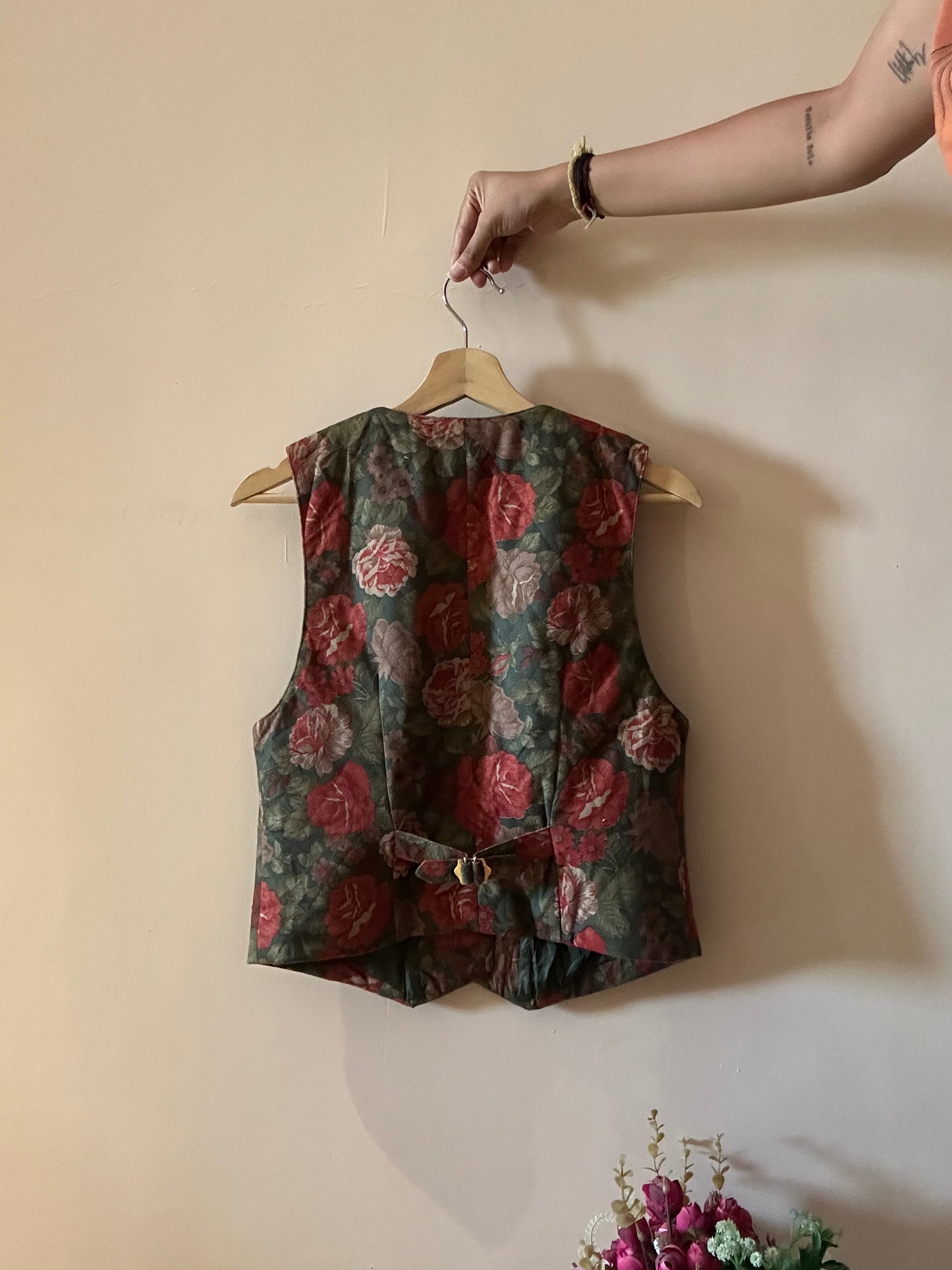 Vintage British Floral Quilt Diamond Design Vest