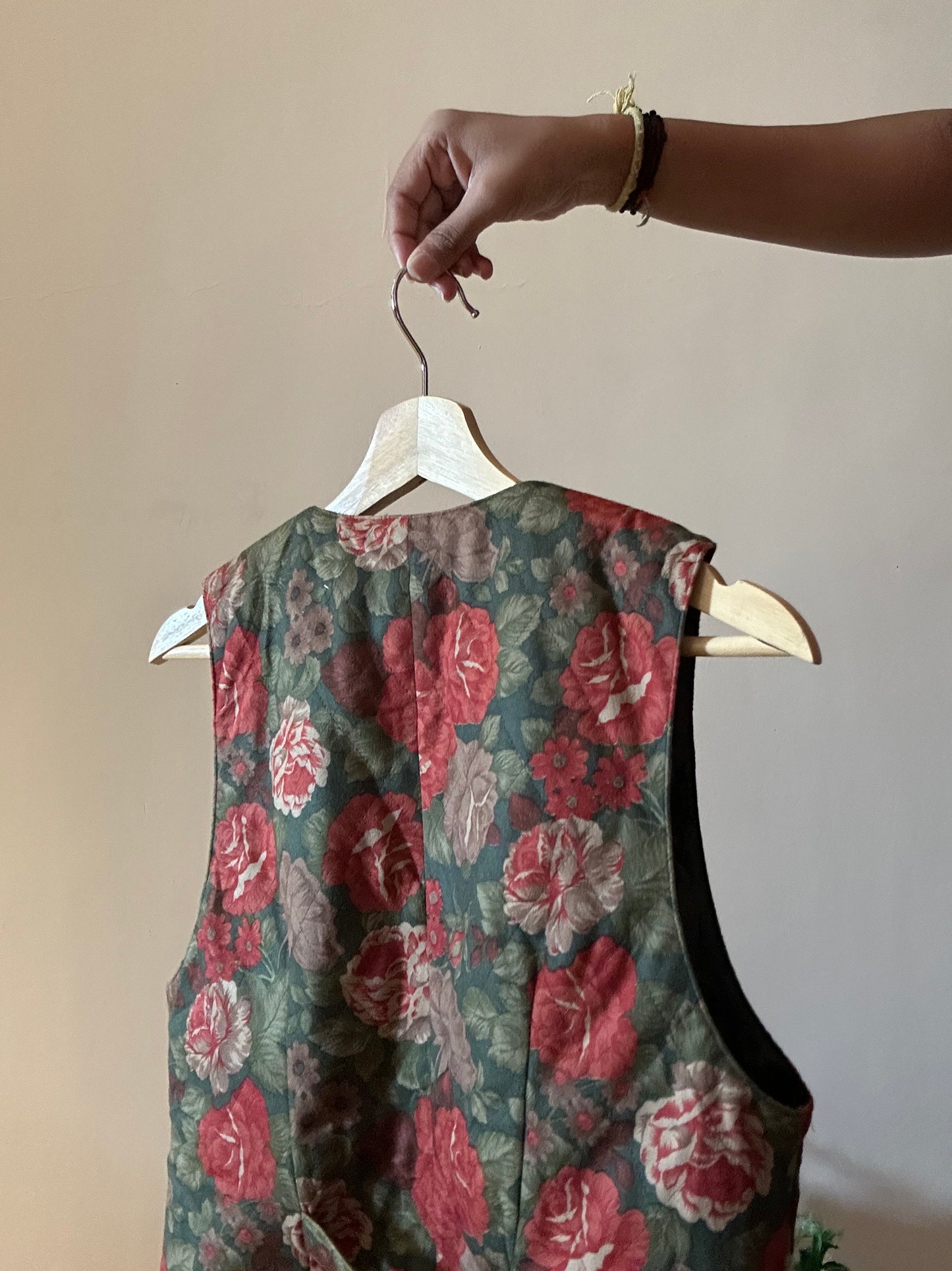 Vintage British Floral Quilt Diamond Design Vest