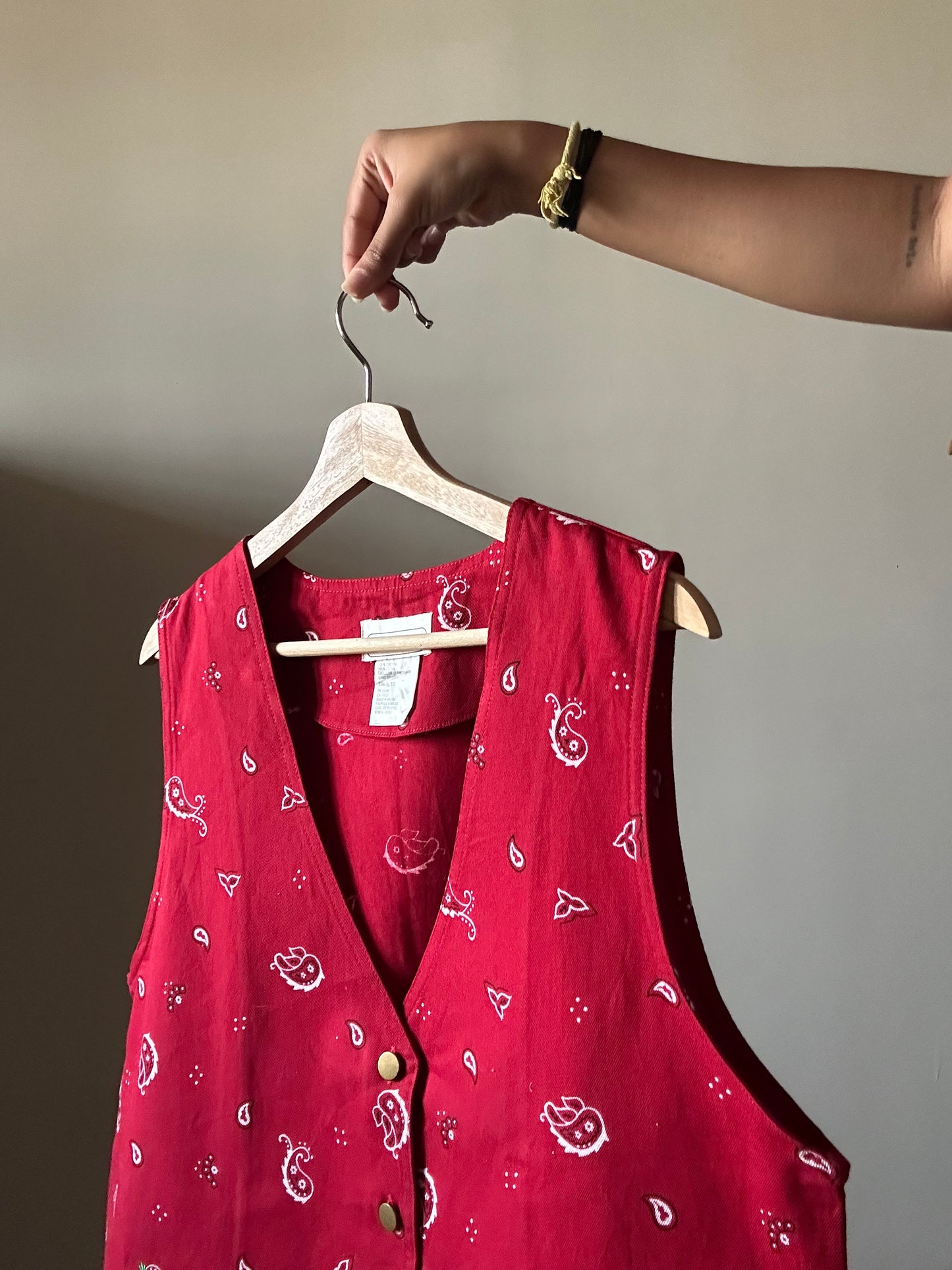 Mandal Bay Vintage Embroidered Vest