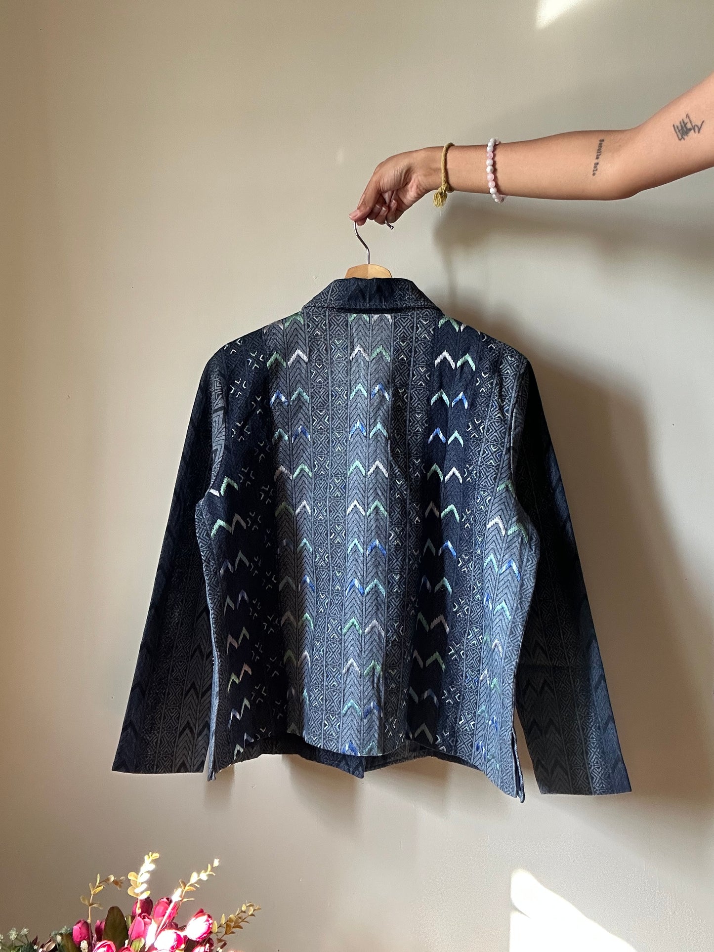 Coldwater Creek Vintage All Beaded And Embroidered Shaket